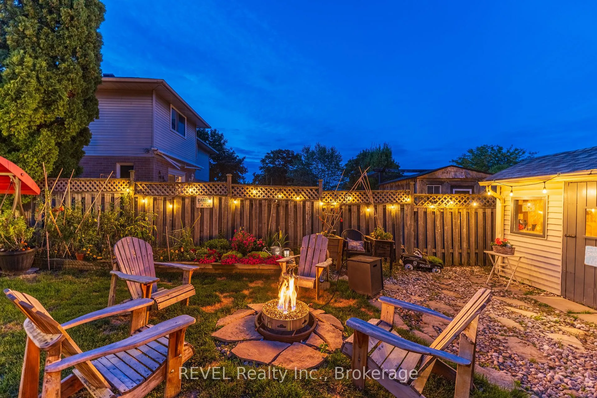 Photo 37 of 10 Bascary Crescent, St. Catharines, Rykert/Vansickle — HOMEH