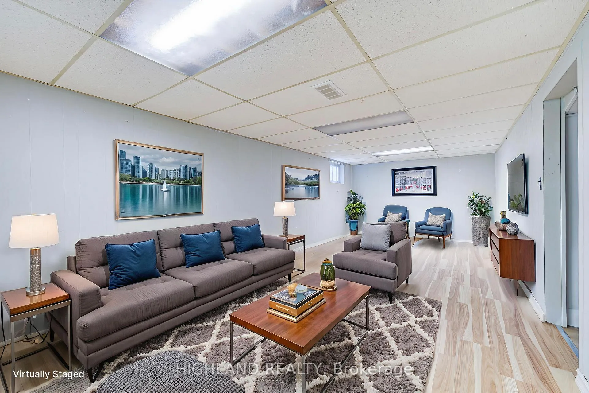 Photo 22 of 38 Esmond Crescent, Etobicoke, Elms-Old Rexdale — HOMEH