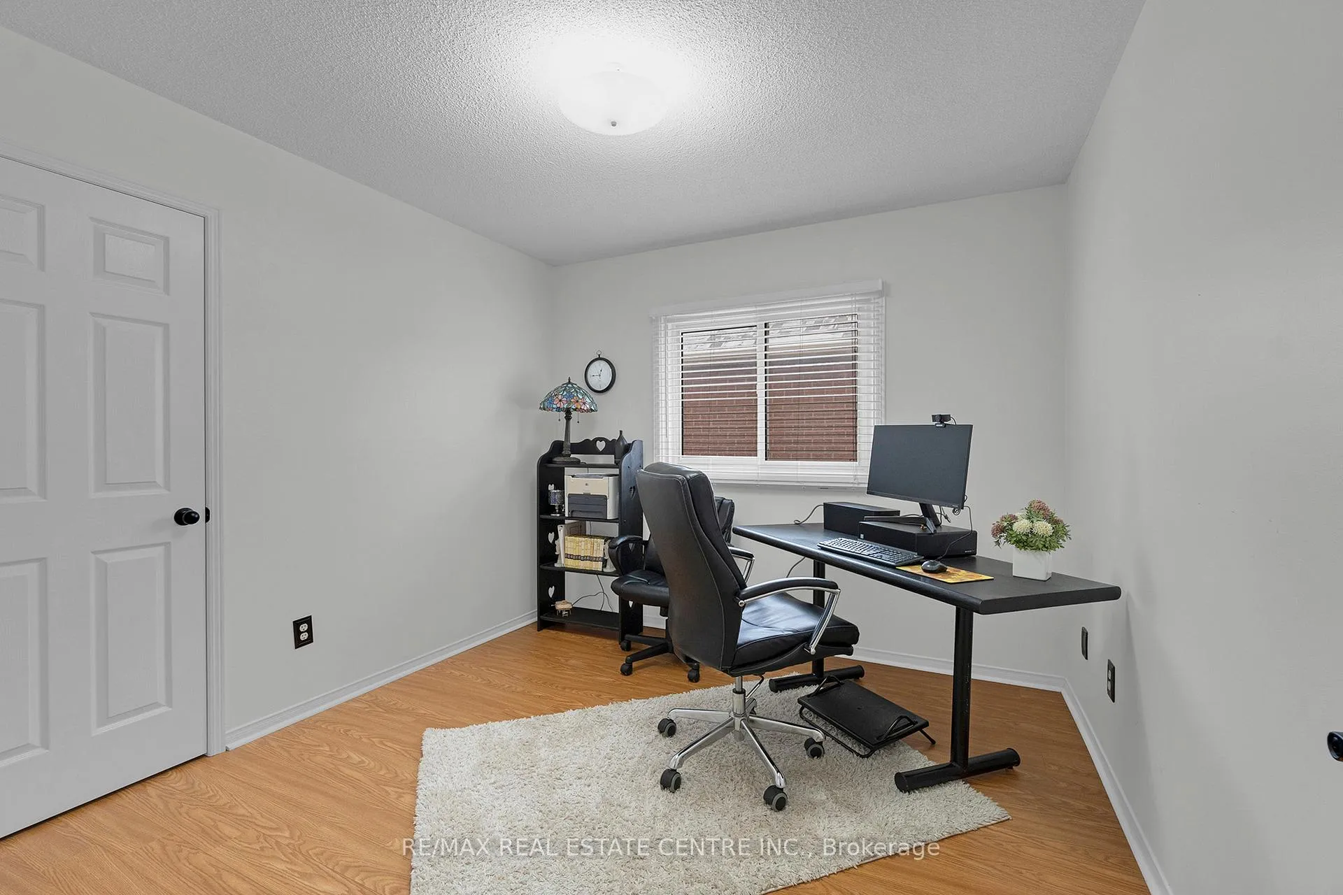 Photo 30 of 38 Sapphire Crescent, Brampton, Heart Lake West — HOMEH