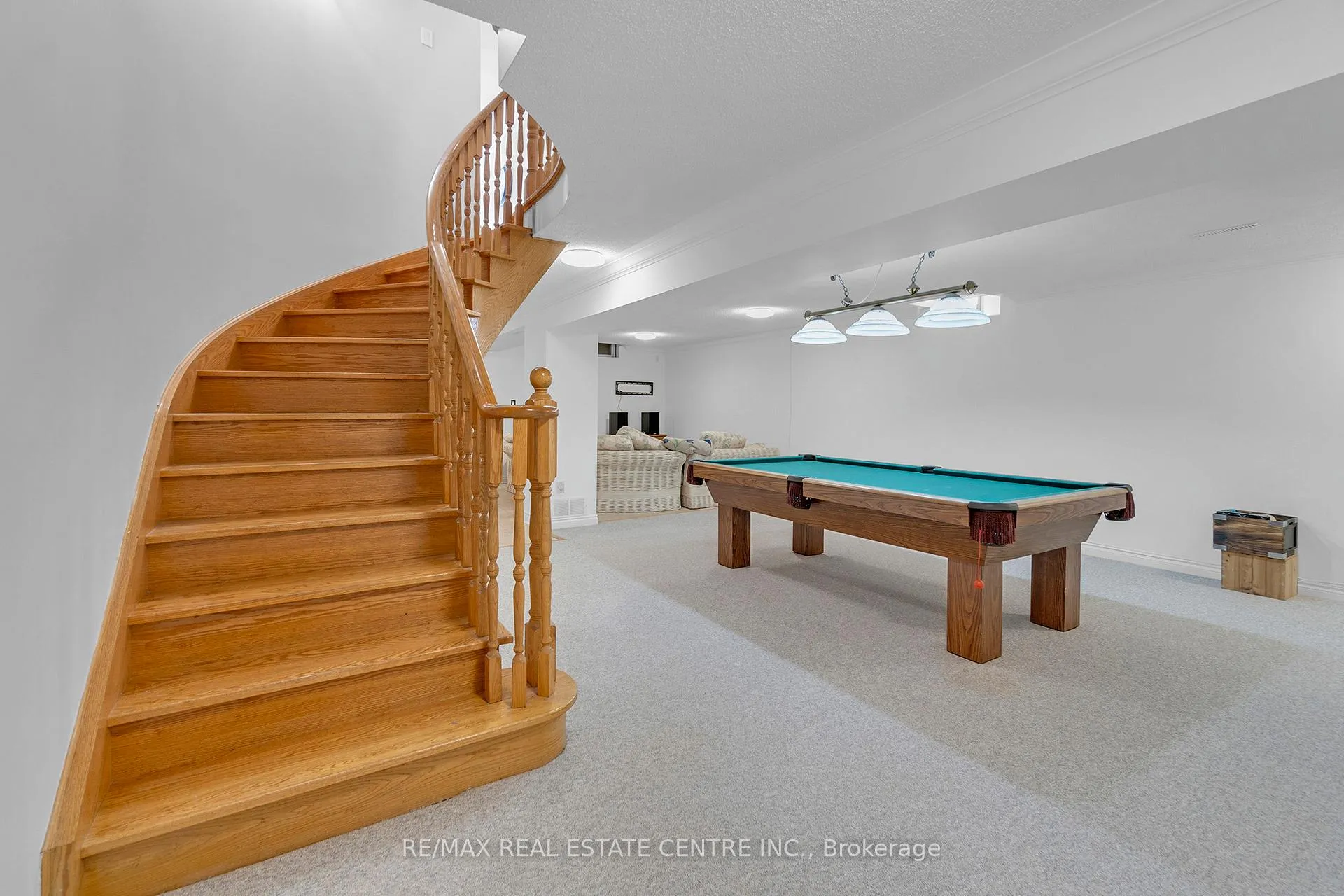 Photo 33 of 38 Sapphire Crescent, Brampton, Heart Lake West — HOMEH