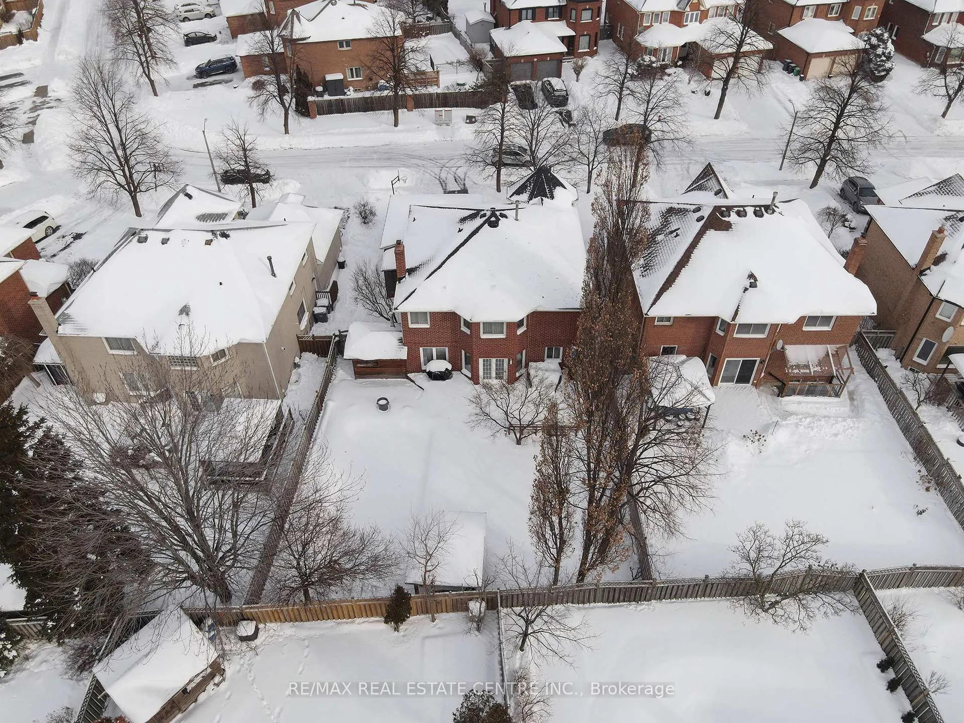 Photo 42 of 38 Sapphire Crescent, Brampton, Heart Lake West — HOMEH