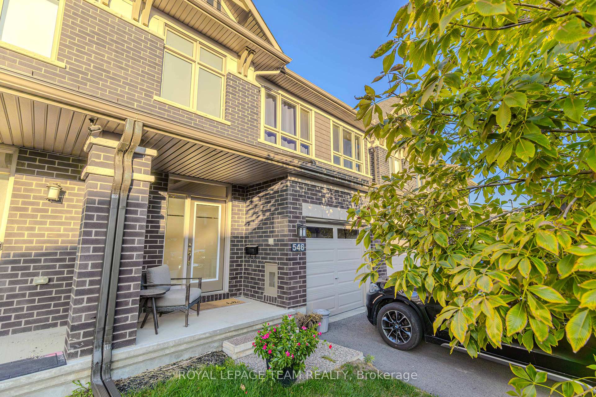Photo 2 of 546 Triangle Street, Ottawa, Kanata - Emerald Meadows/Trailwest — HOMEH