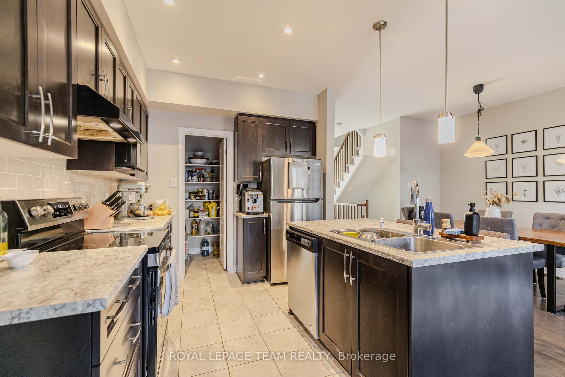 Photo 19 of 546 Triangle Street, Ottawa, Kanata - Emerald Meadows/Trailwest — HOMEH