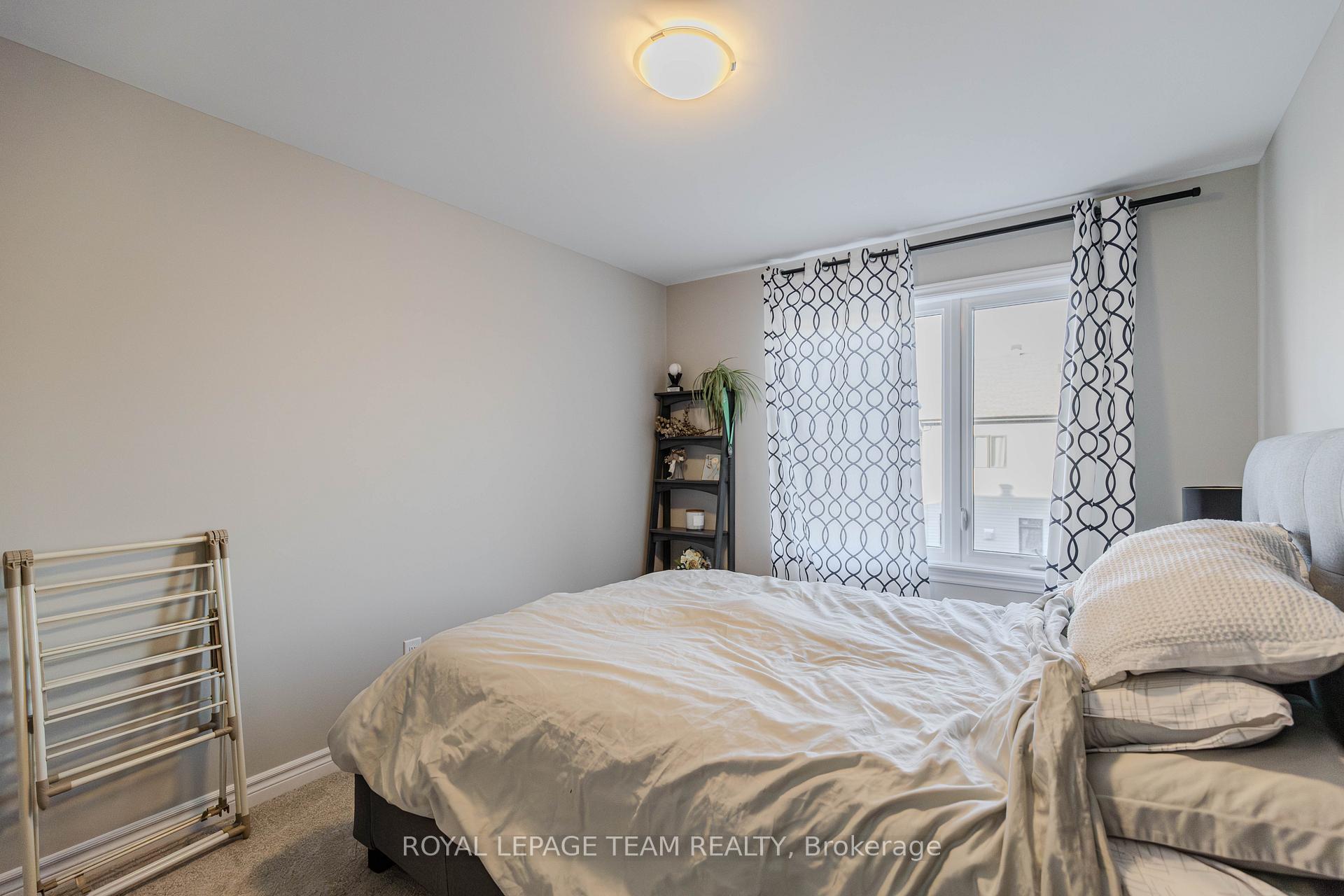 Photo 28 of 546 Triangle Street, Ottawa, Kanata - Emerald Meadows/Trailwest — HOMEH