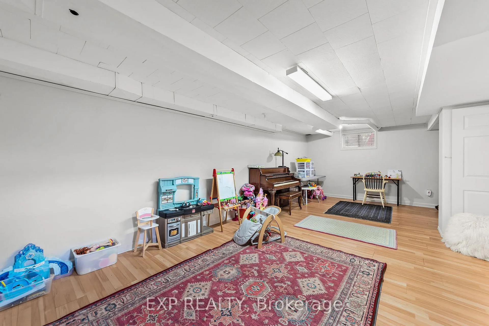 Photo 22 of 1301 Wayne Road, London, South K — HOMEH