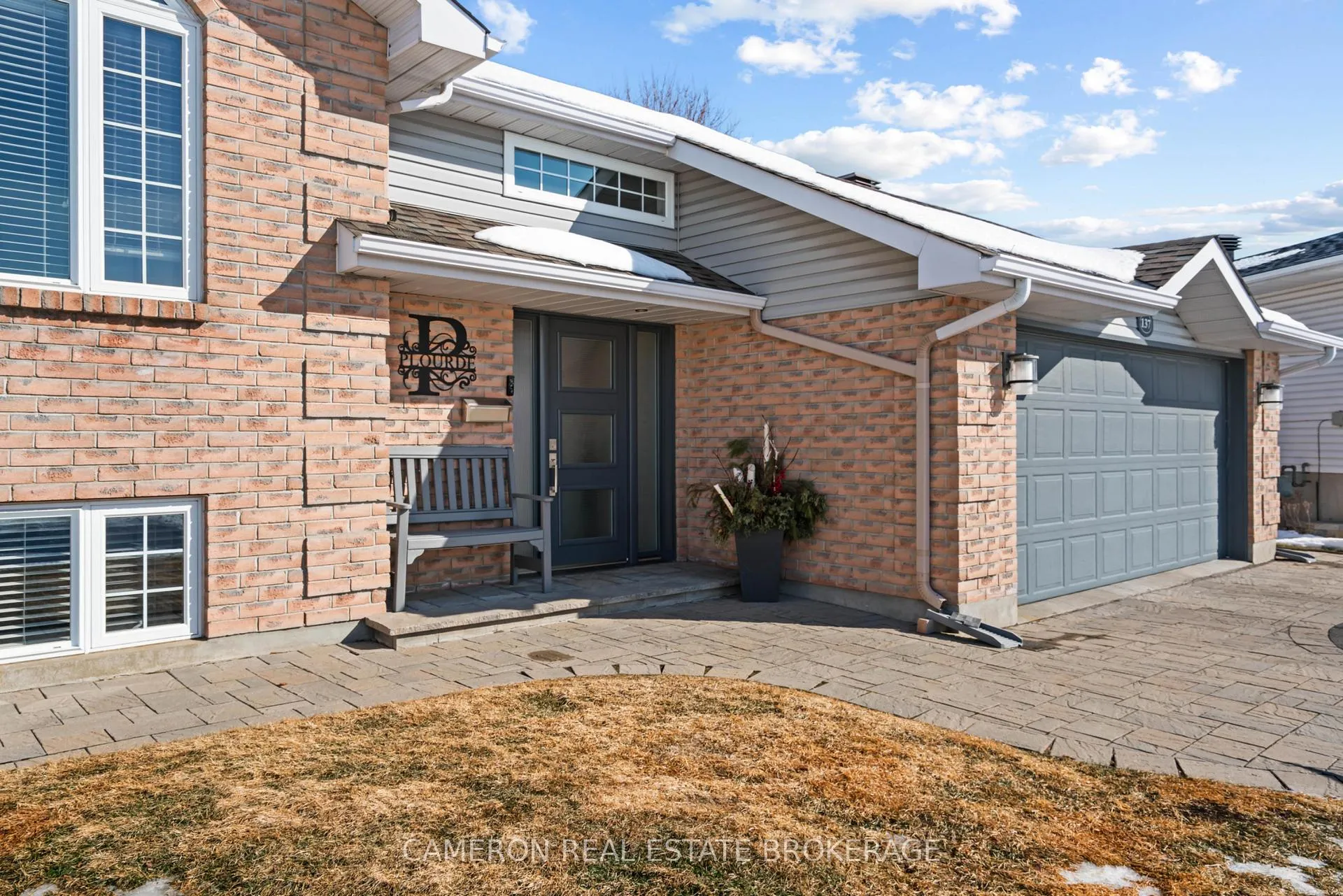 Photo 3 of 137 Markell Crescent, Cornwall — HOMEH