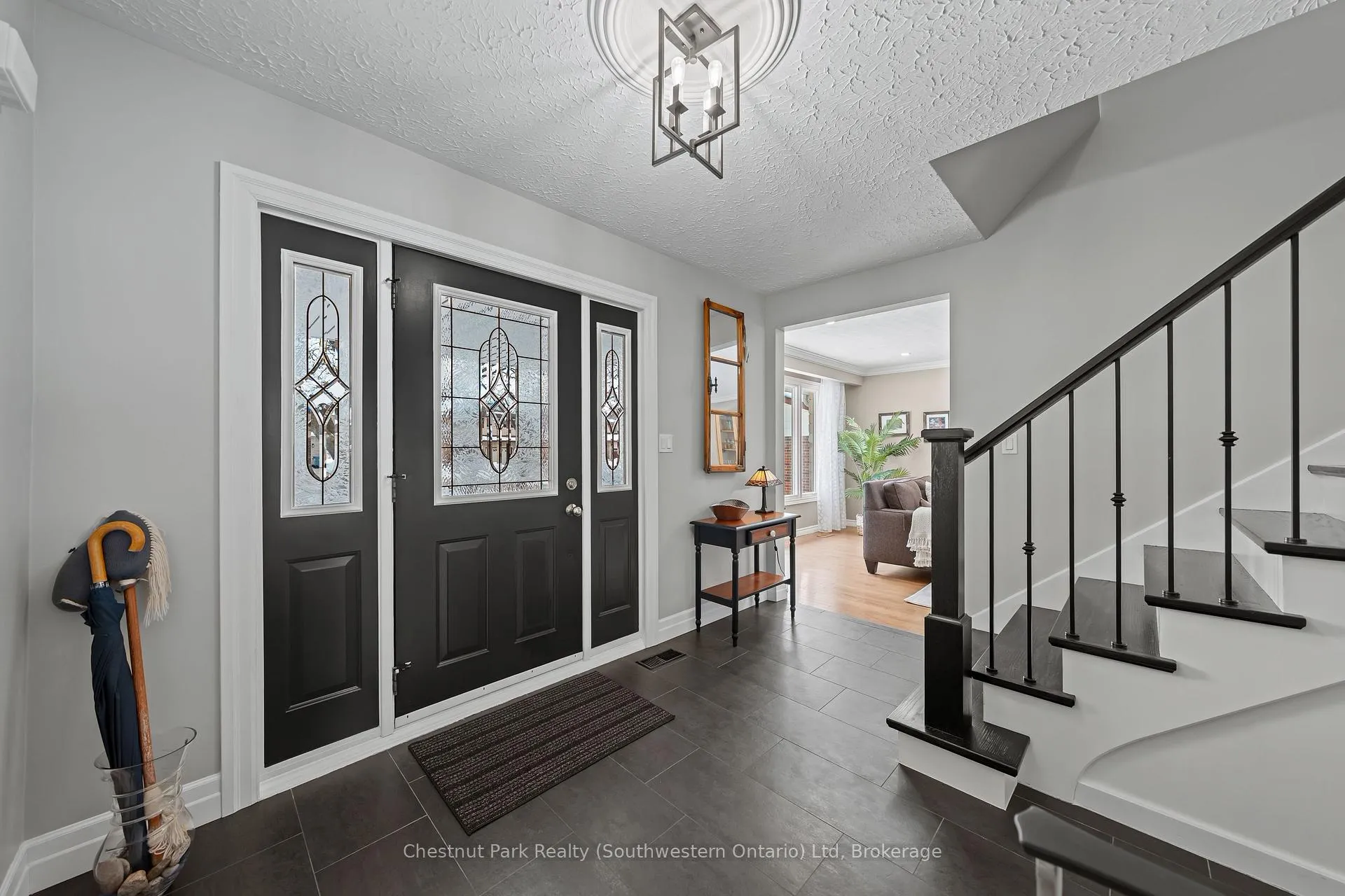 Photo 10 of 20 Latenda Place, Guelph, Kortright East — HOMEH