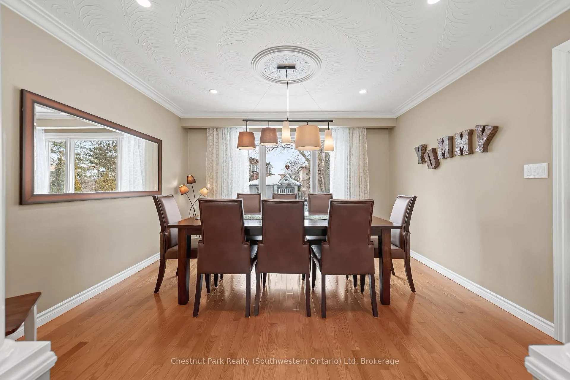 Photo 12 of 20 Latenda Place, Guelph, Kortright East — HOMEH