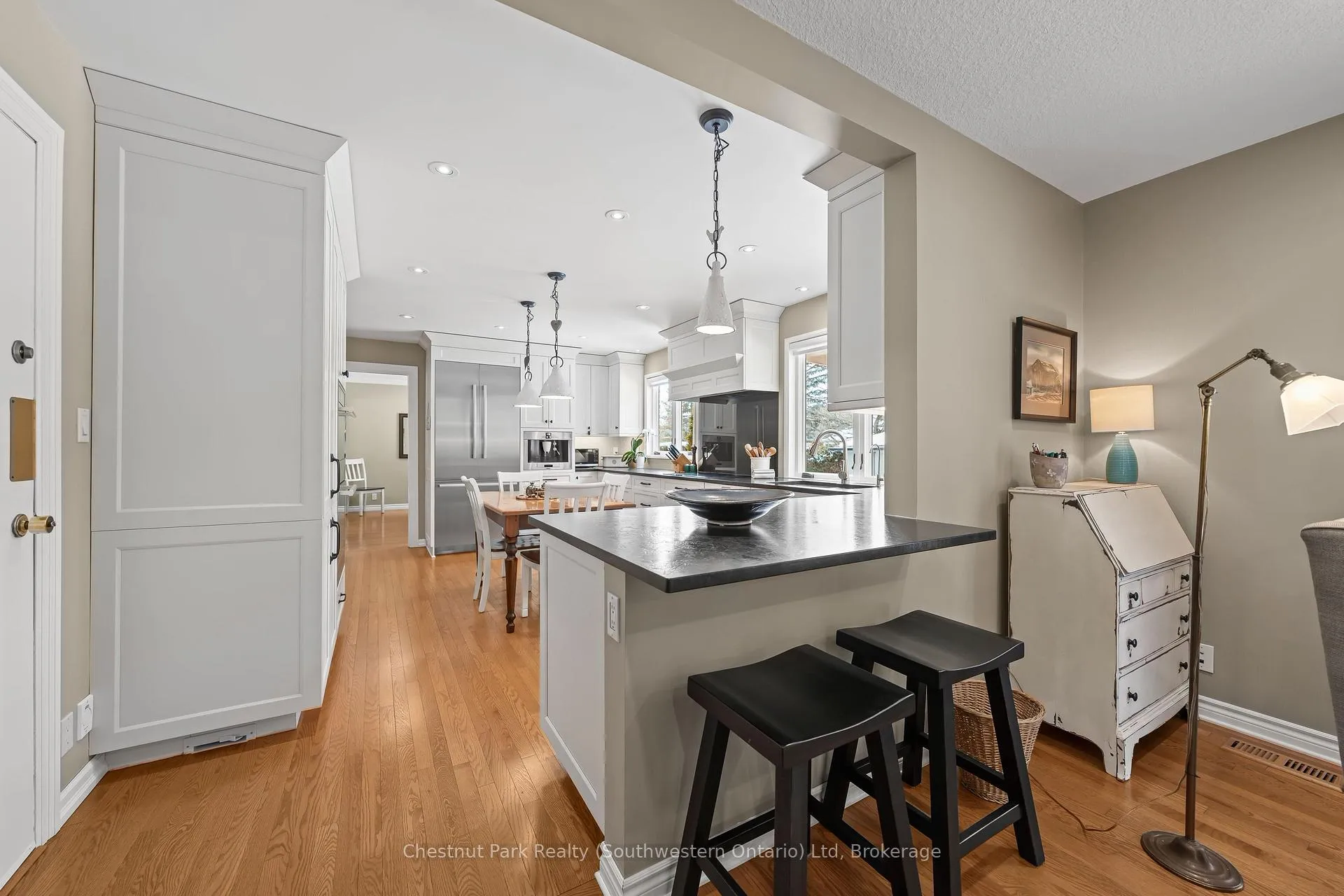 Photo 18 of 20 Latenda Place, Guelph, Kortright East — HOMEH