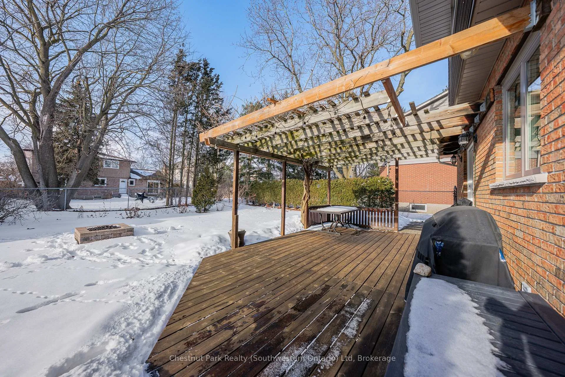 Photo 42 of 20 Latenda Place, Guelph, Kortright East — HOMEH