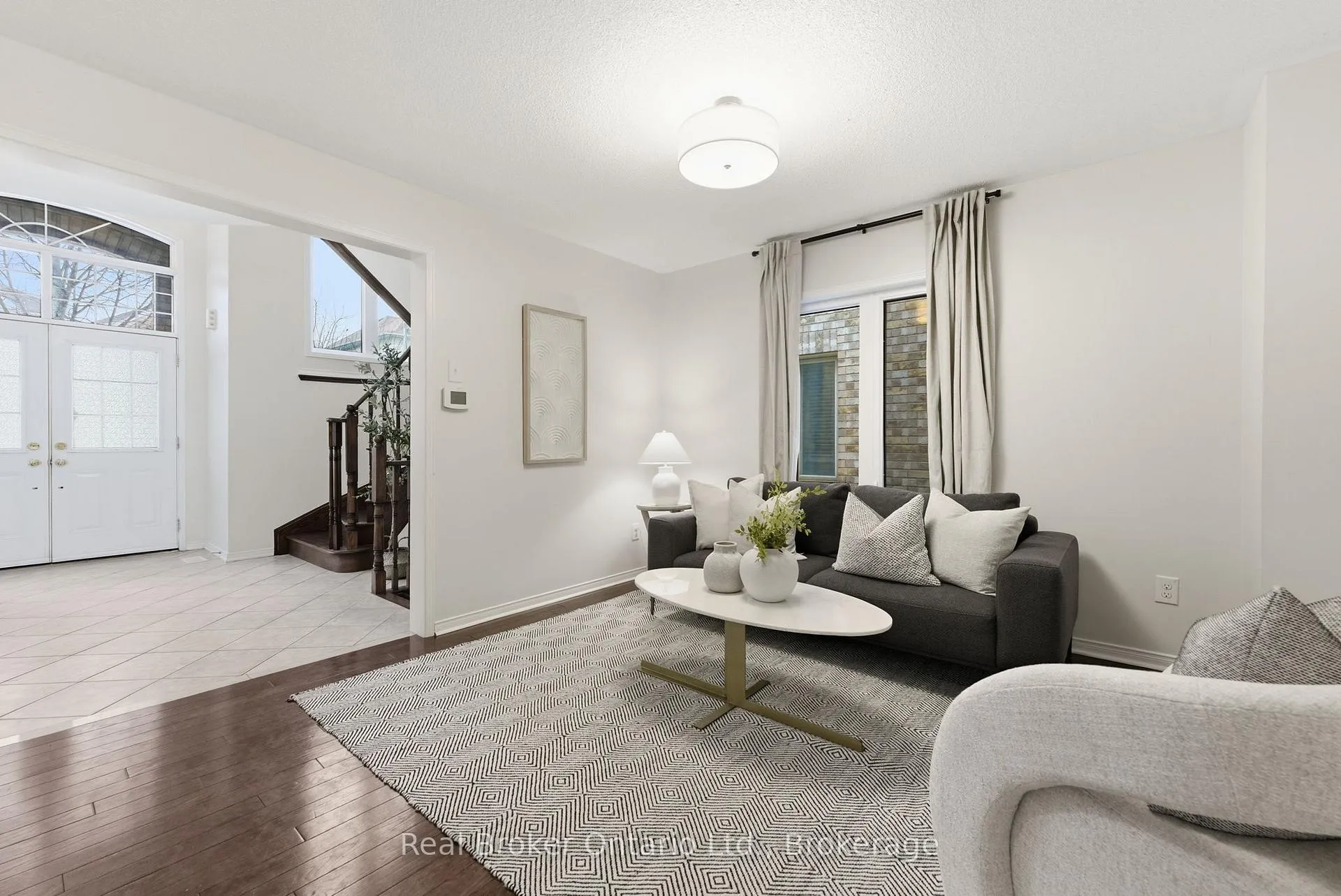 Photo 6 of 4637 Ashlar Crescent, Burlington, Alton — HOMEH