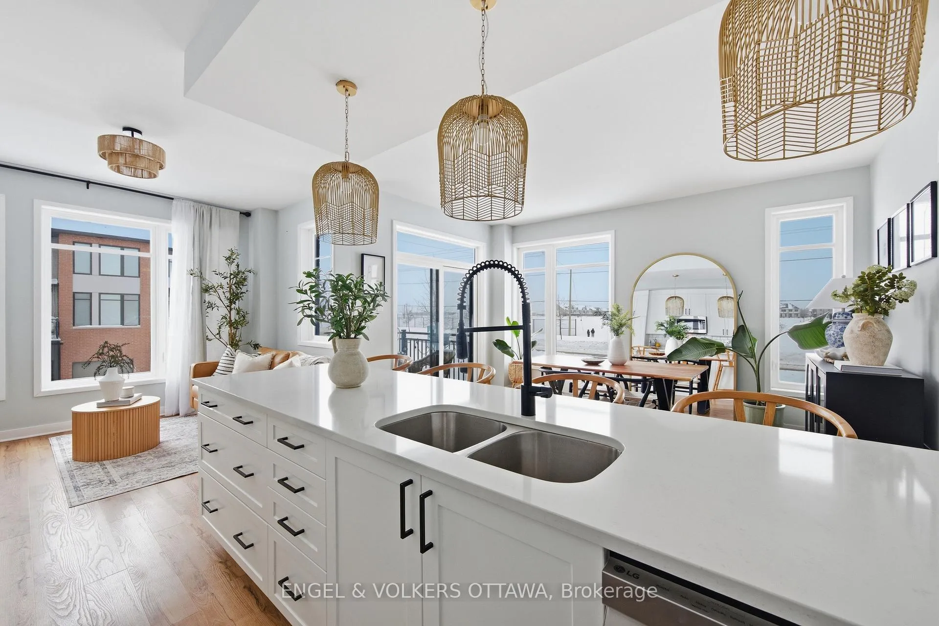 Photo 14 of 138 Visor Private, Ottawa, Kanata - Emerald Meadows/Trailwest — HOMEH