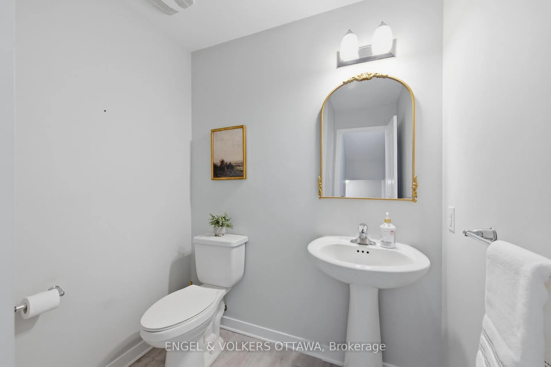 Photo 25 of 138 Visor Private, Ottawa, Kanata - Emerald Meadows/Trailwest — HOMEH