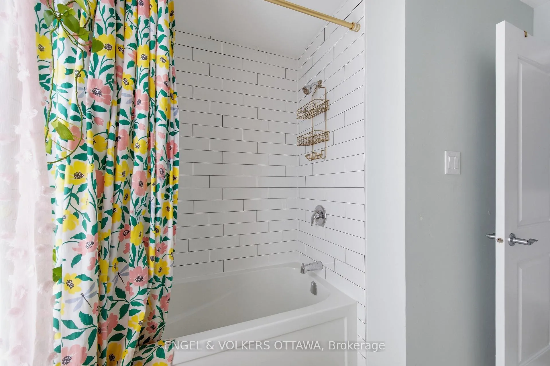 Photo 28 of 138 Visor Private, Ottawa, Kanata - Emerald Meadows/Trailwest — HOMEH
