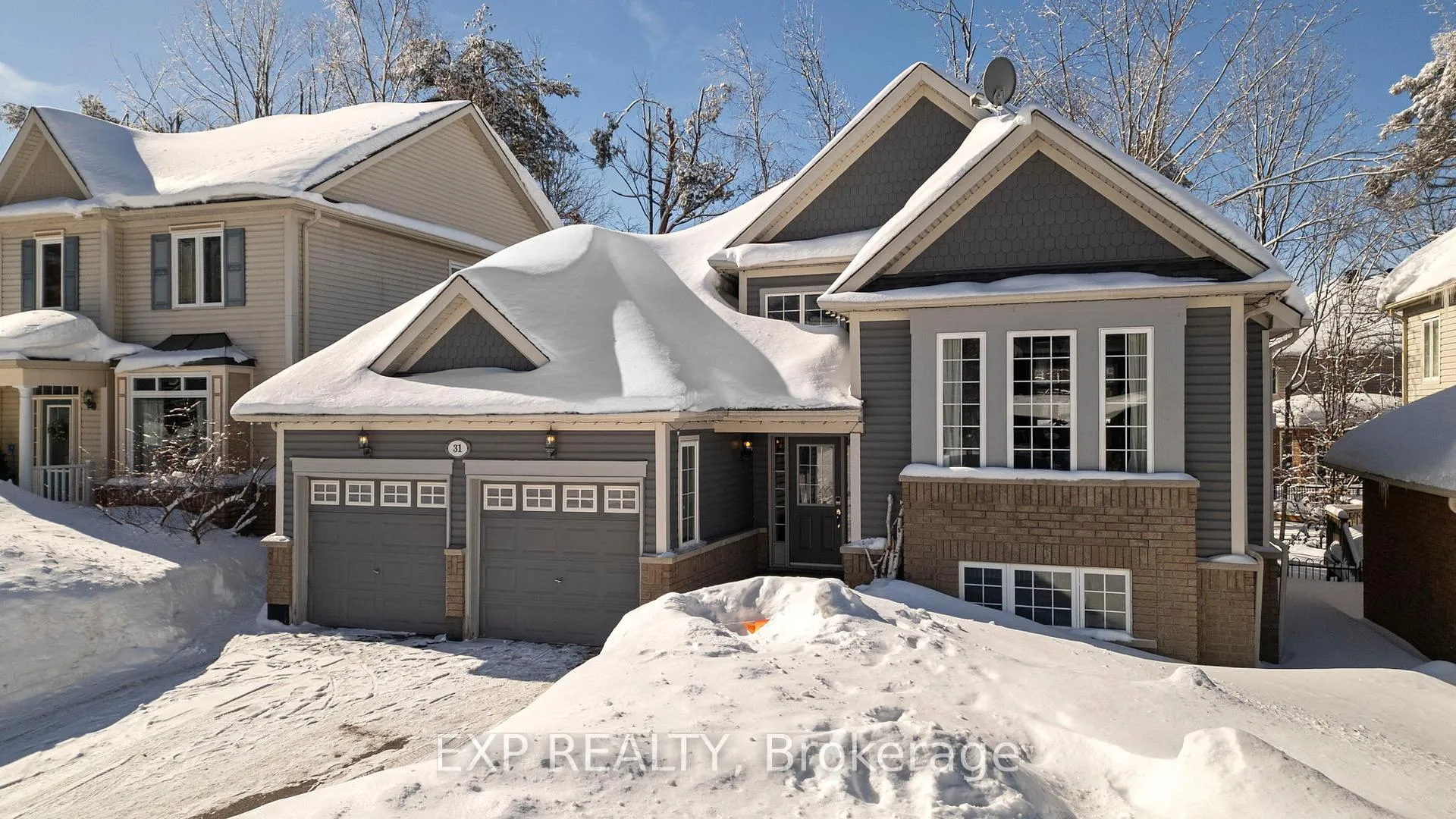 Photo 2 of 31 Tanglewood Crescent, Oro-Medonte, Horseshoe Valley — HOMEH