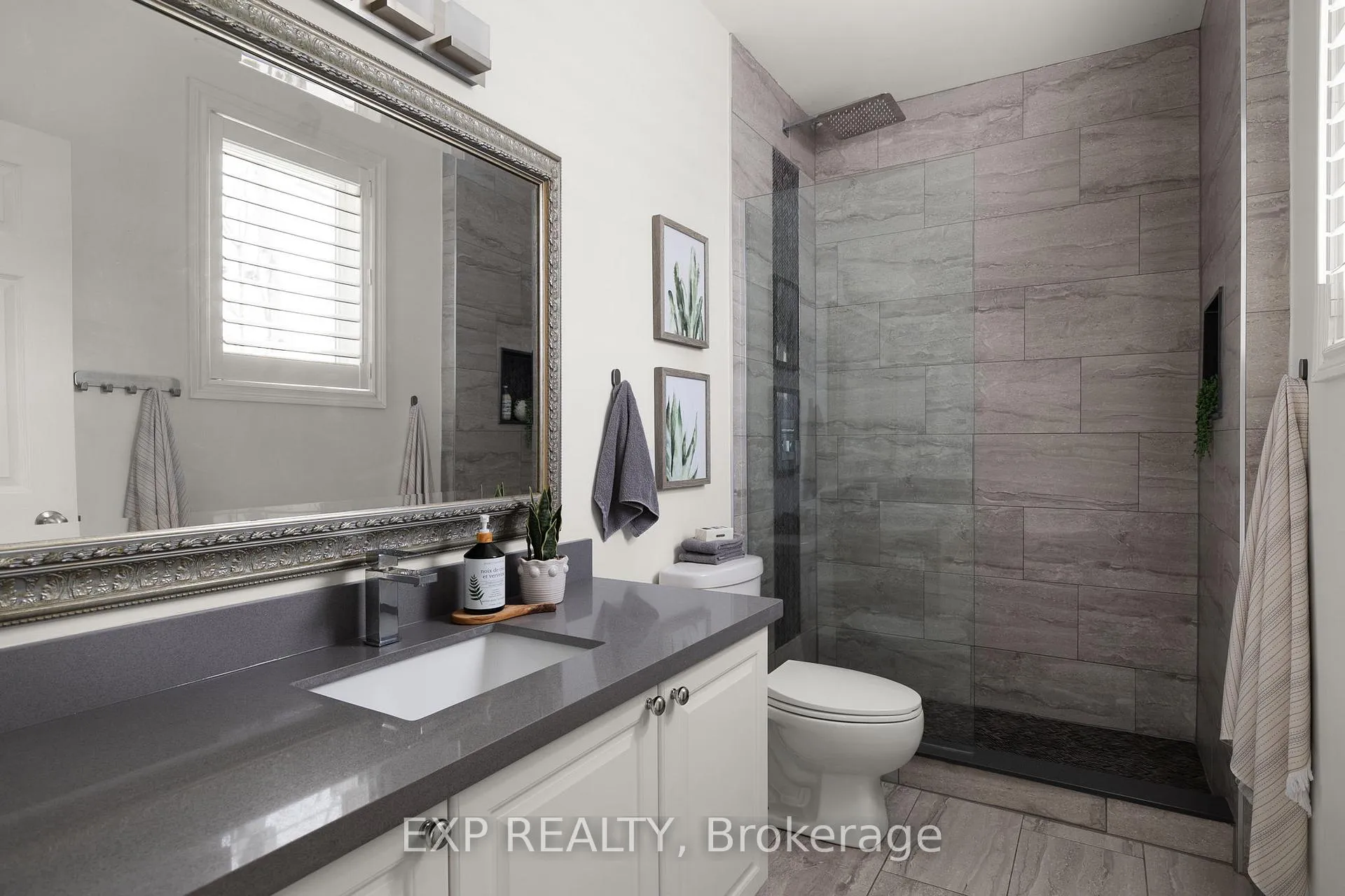 Photo 15 of 31 Tanglewood Crescent, Oro-Medonte, Horseshoe Valley — HOMEH