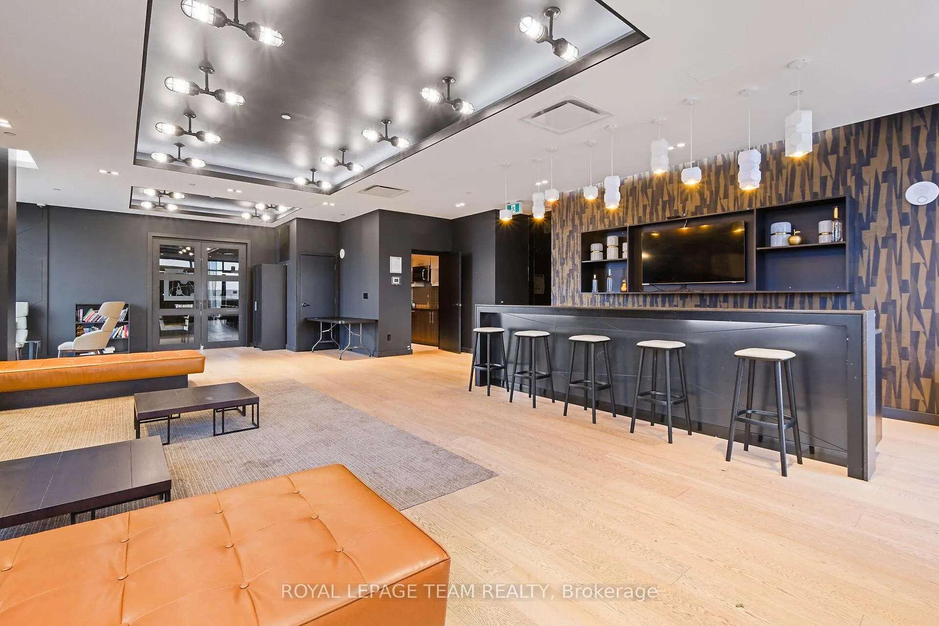 Photo 30 of Unit 909, 255 Bay Street E, Ottawa, Ottawa Centre — HOMEH