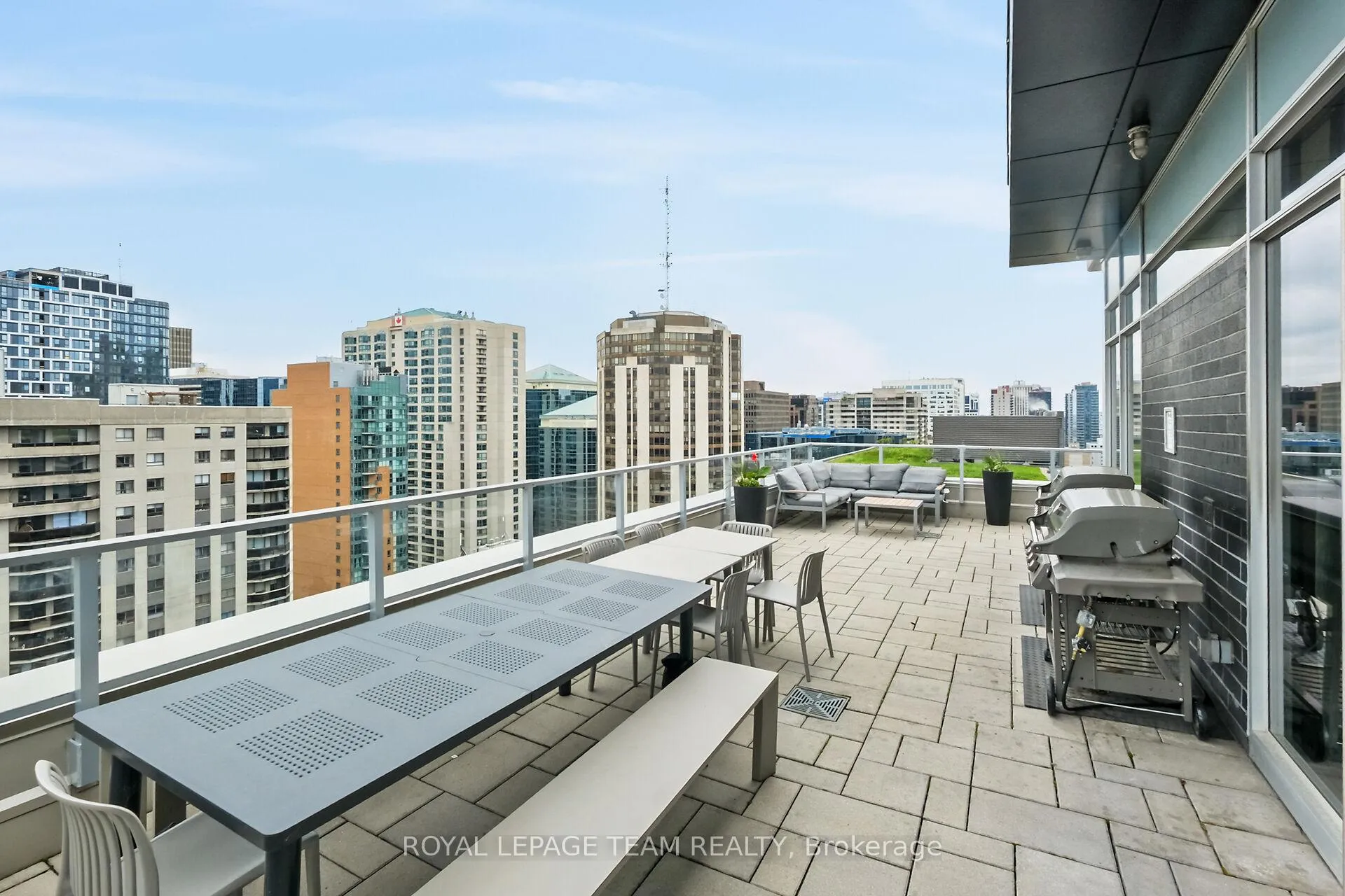 Photo 36 of Unit 909, 255 Bay Street E, Ottawa, Ottawa Centre — HOMEH