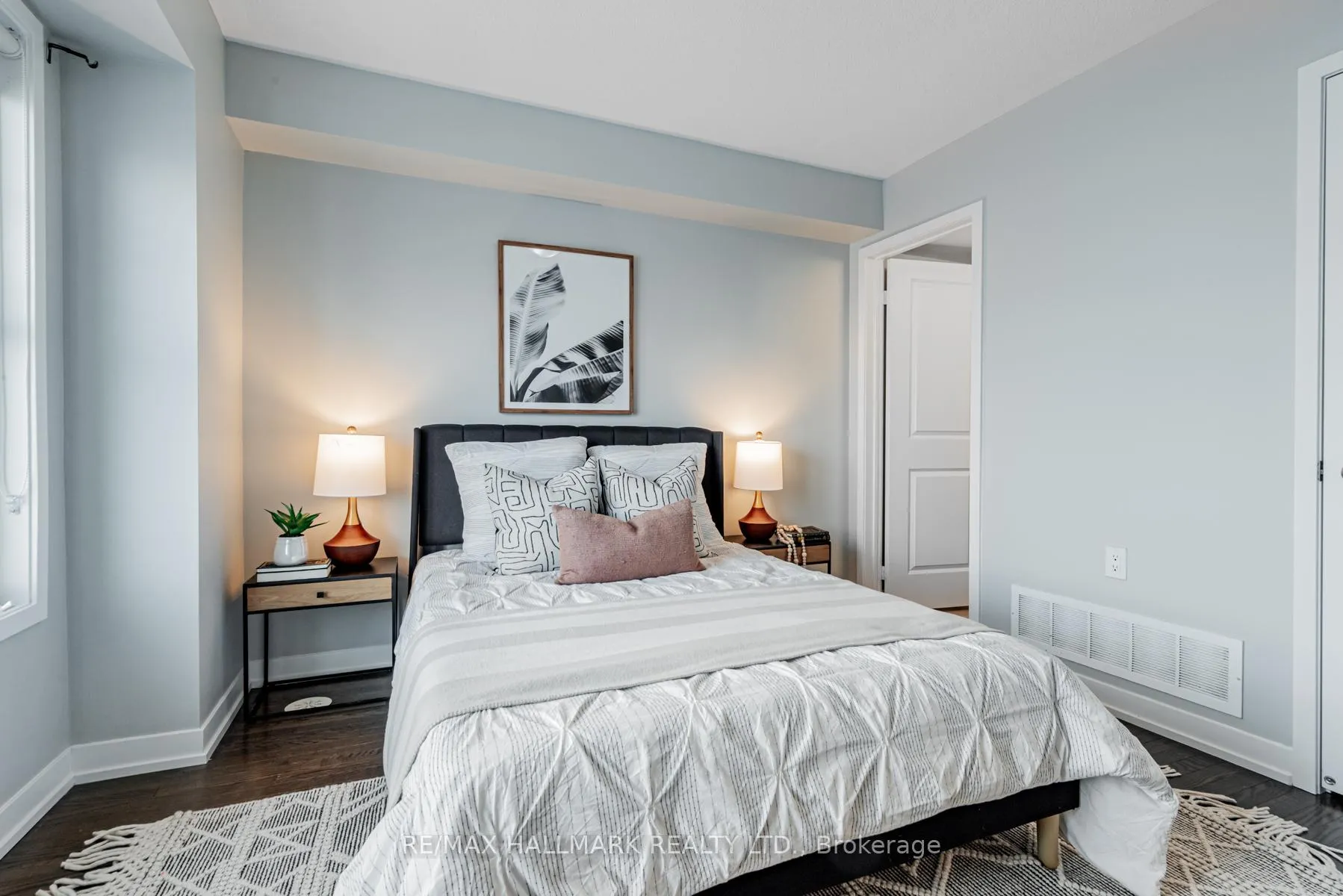 Photo 15 of 10610 Bathurst Street, Vaughan, Patterson — HOMEH