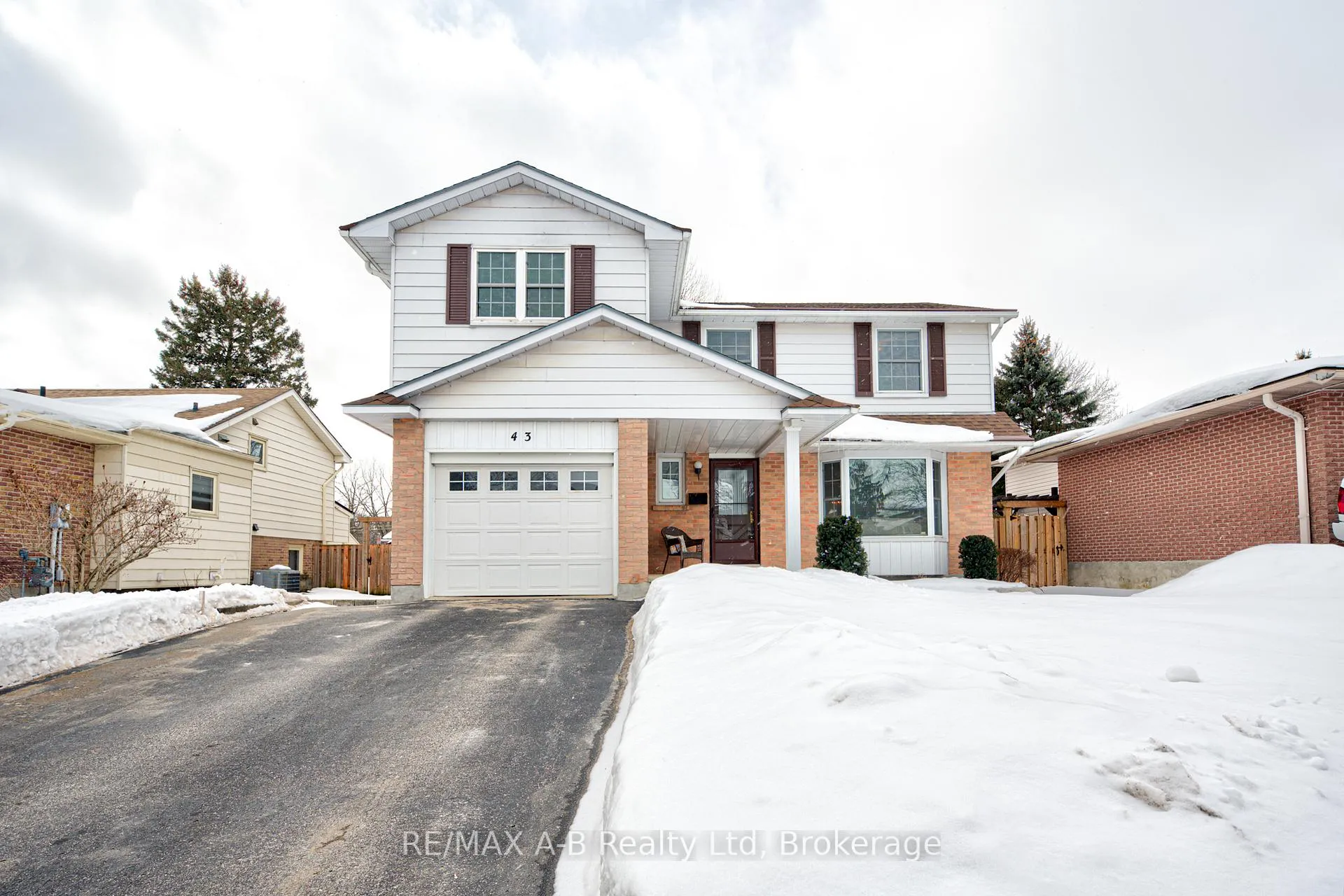 Photo 1 of 43 Sargint Street, Stratford — HOMEH