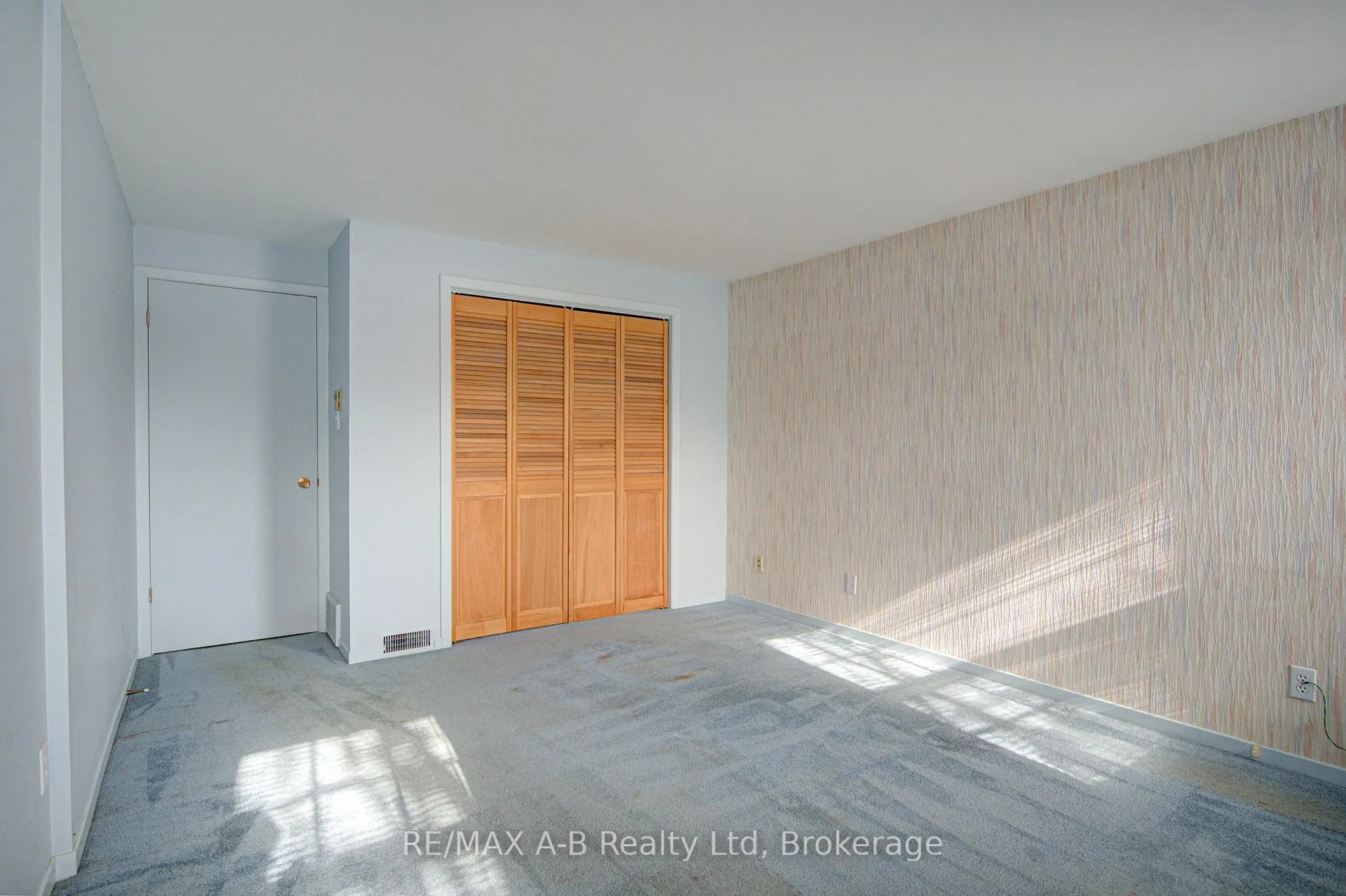 Photo 29 of 43 Sargint Street, Stratford — HOMEH