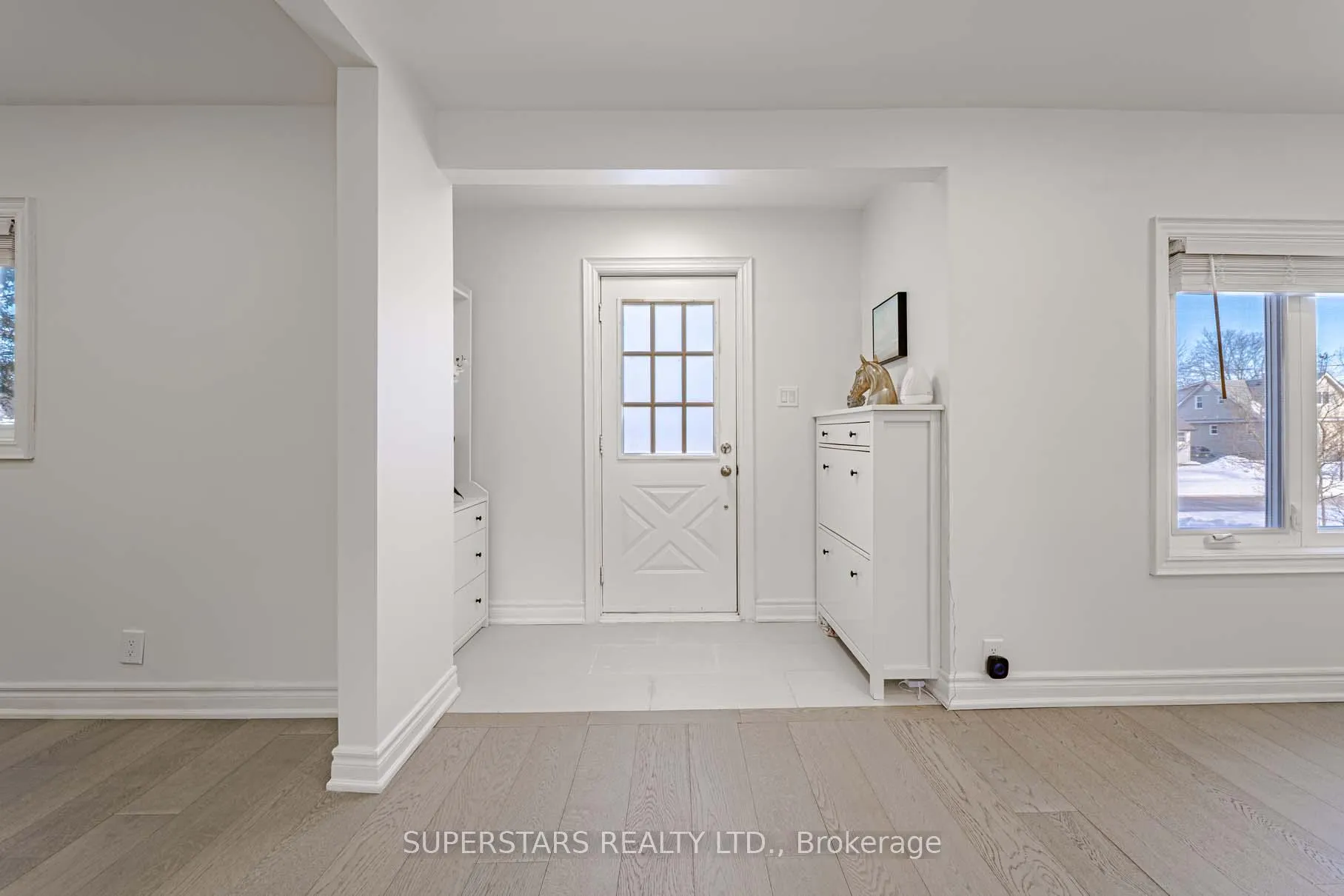 Photo 14 of 117 Orchard View Boulevard, Oshawa, Centennial — HOMEH