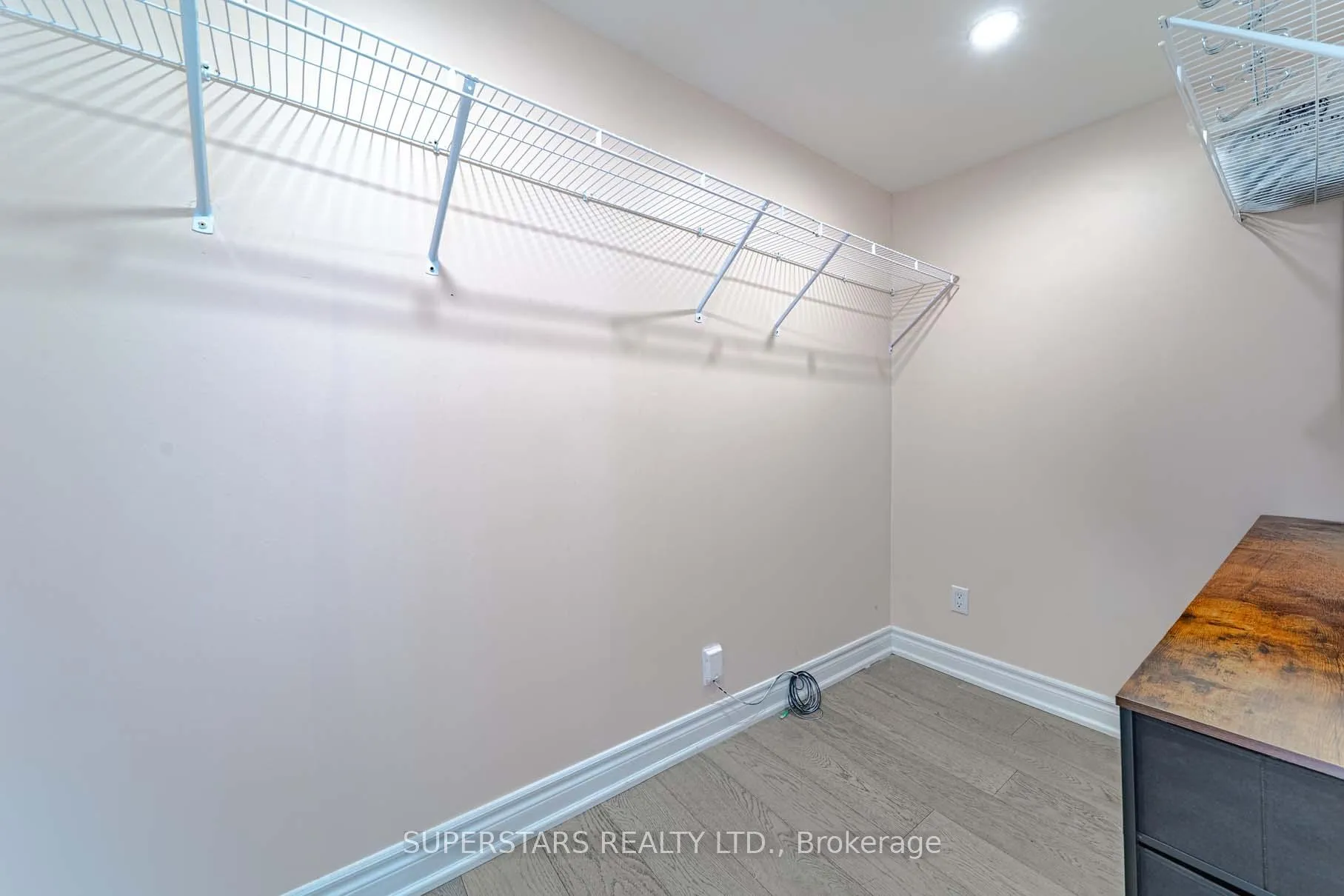 Photo 22 of 117 Orchard View Boulevard, Oshawa, Centennial — HOMEH