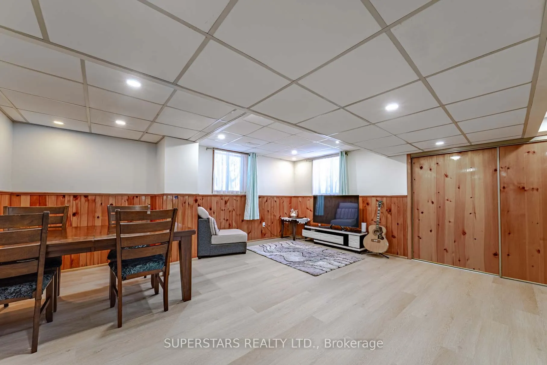 Photo 30 of 117 Orchard View Boulevard, Oshawa, Centennial — HOMEH