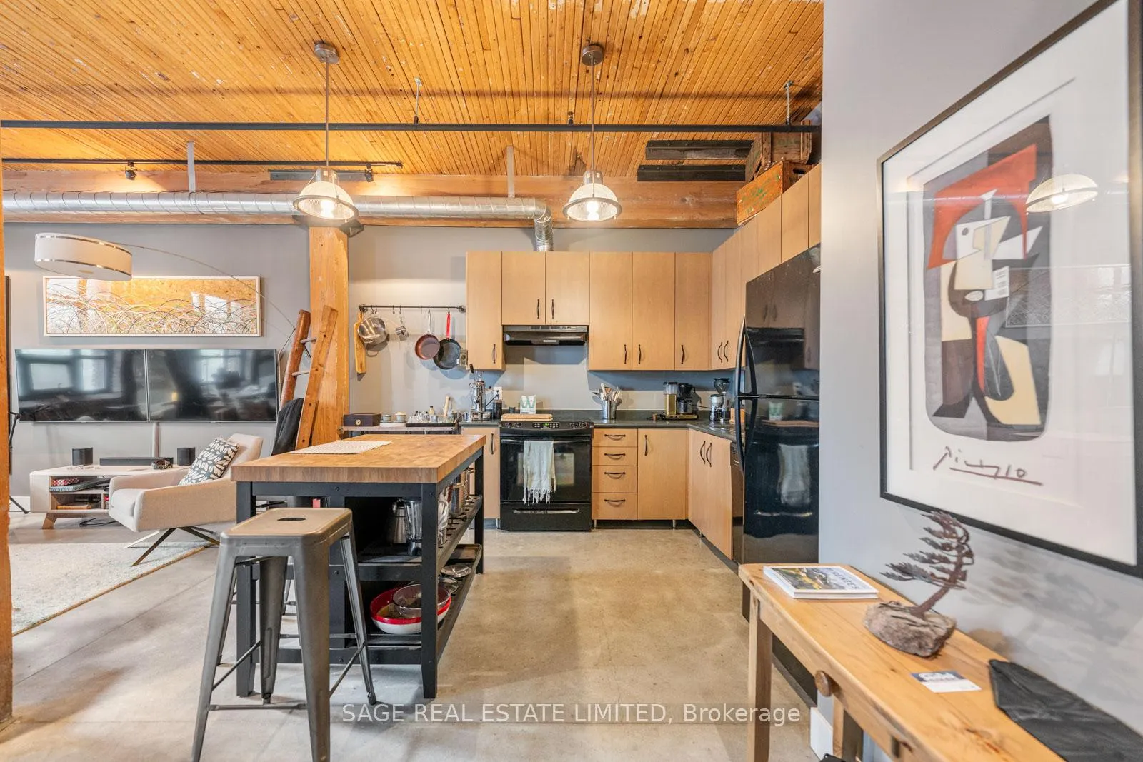 Photo 6 of Unit 409, 68 Broadview Avenue, Toronto, South Riverdale — HOMEH