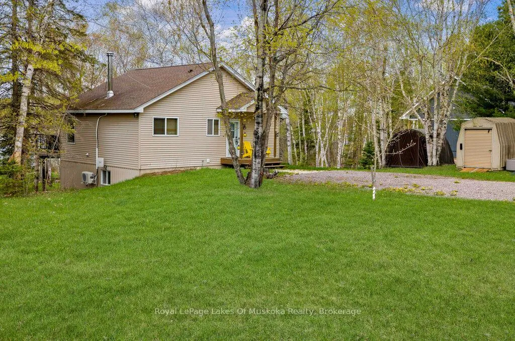Photo 2 of 1136 Lakeside Trail, Magnetawan — HOMEH