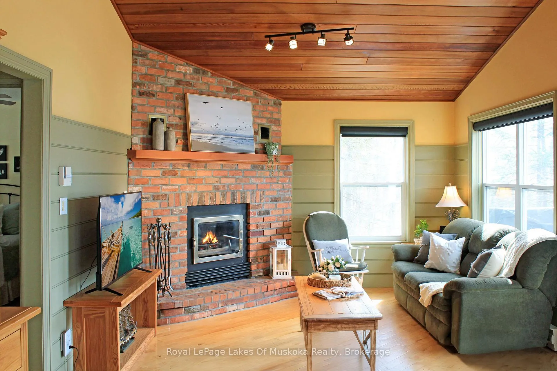 Photo 13 of 1136 Lakeside Trail, Magnetawan — HOMEH