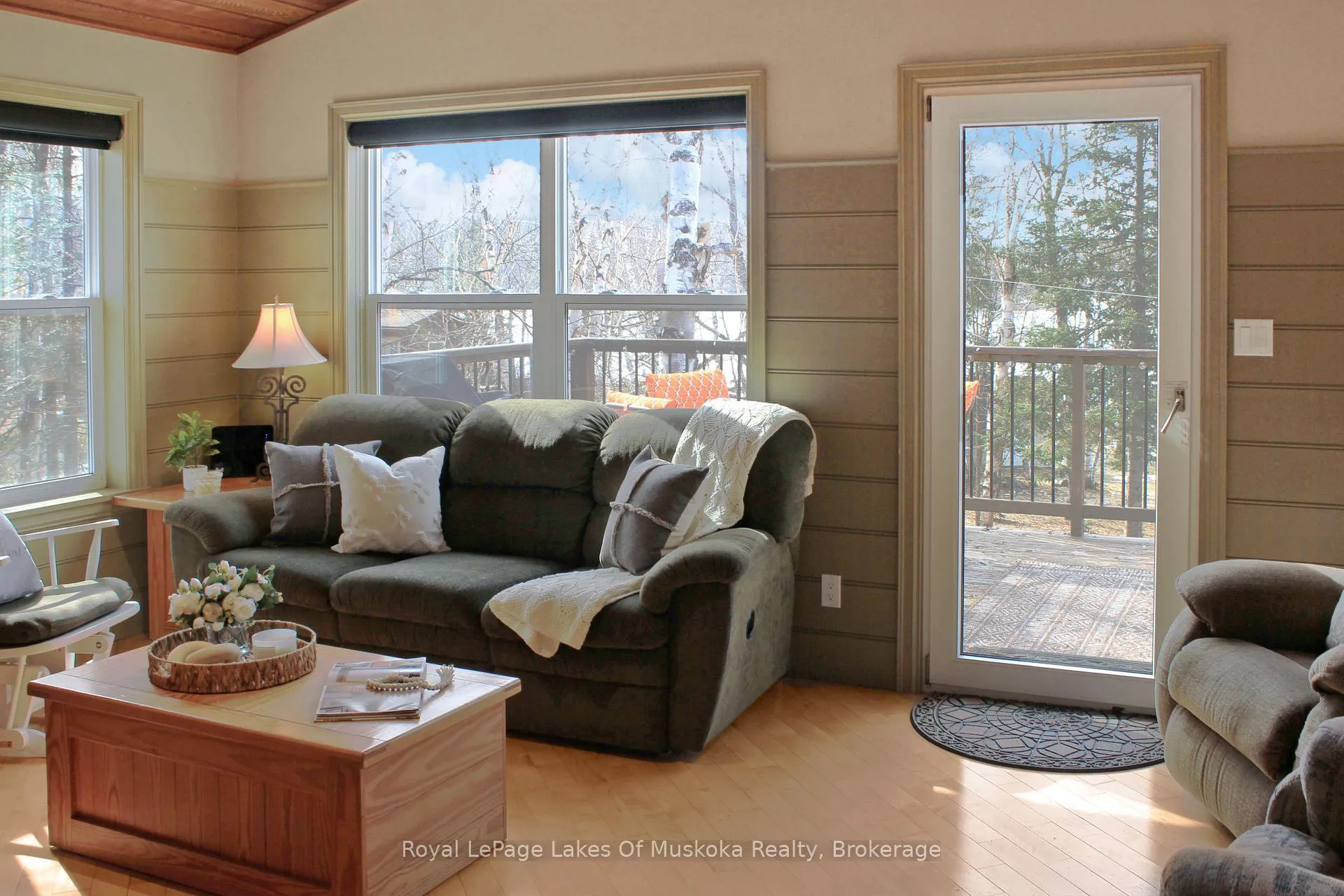 Photo 15 of 1136 Lakeside Trail, Magnetawan — HOMEH