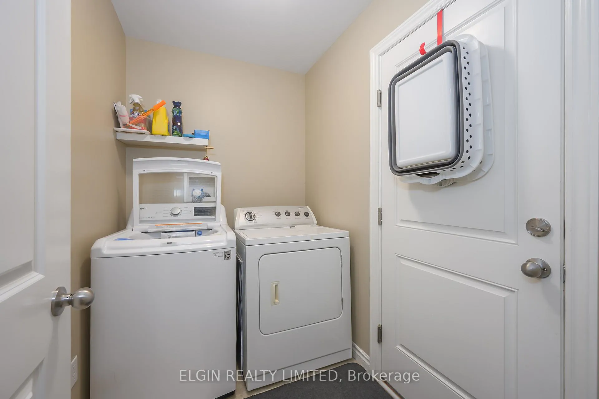 Photo 17 of 18 Cardinal Court, St. Thomas — HOMEH