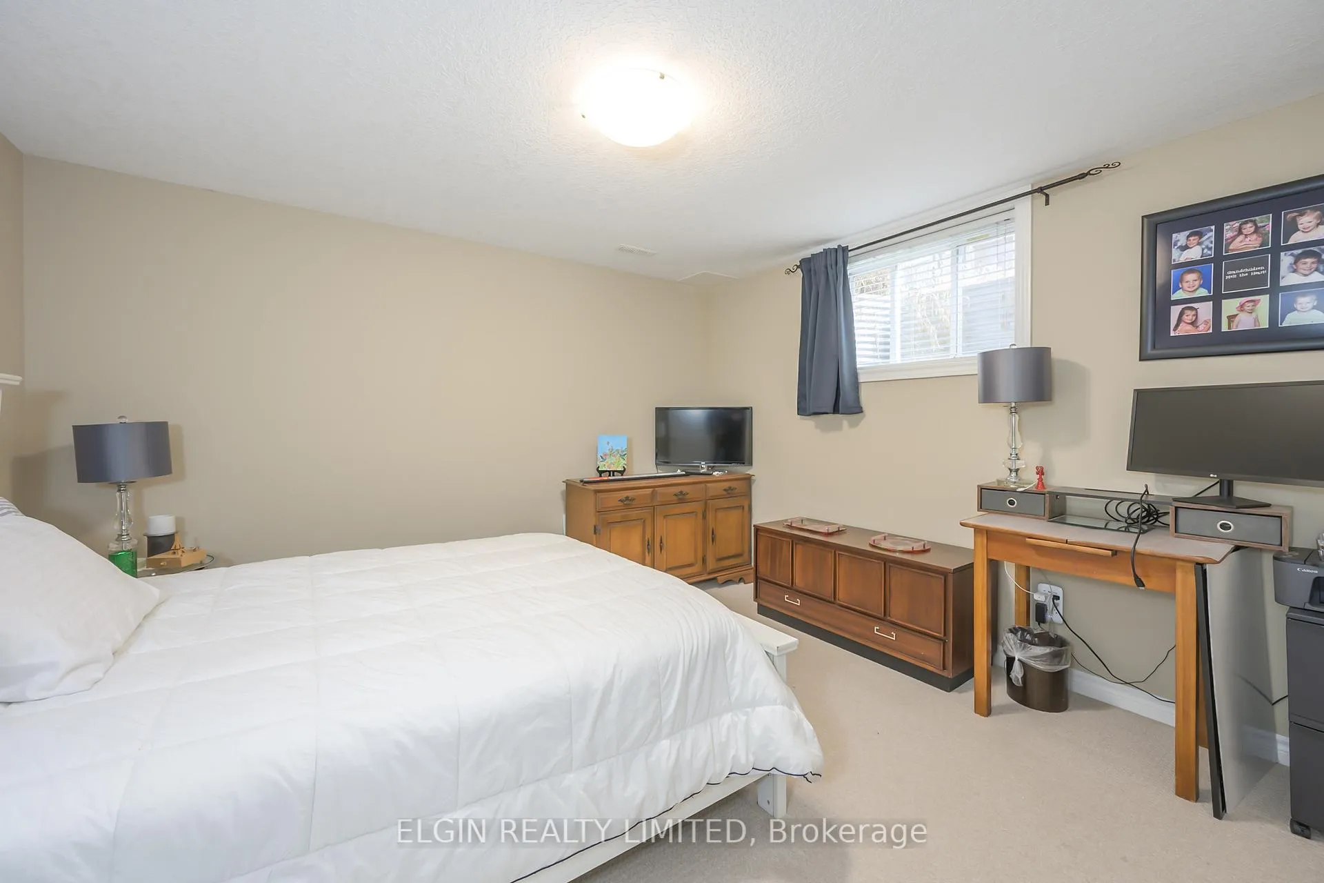 Photo 19 of 18 Cardinal Court, St. Thomas — HOMEH