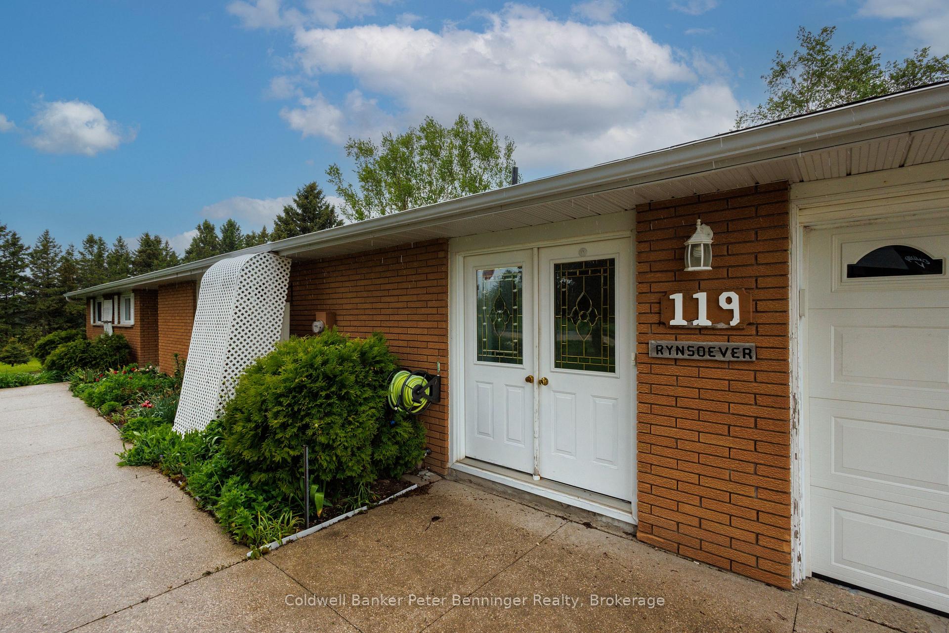 Photo 2 of 119 Main Street, Kincardine — HOMEH