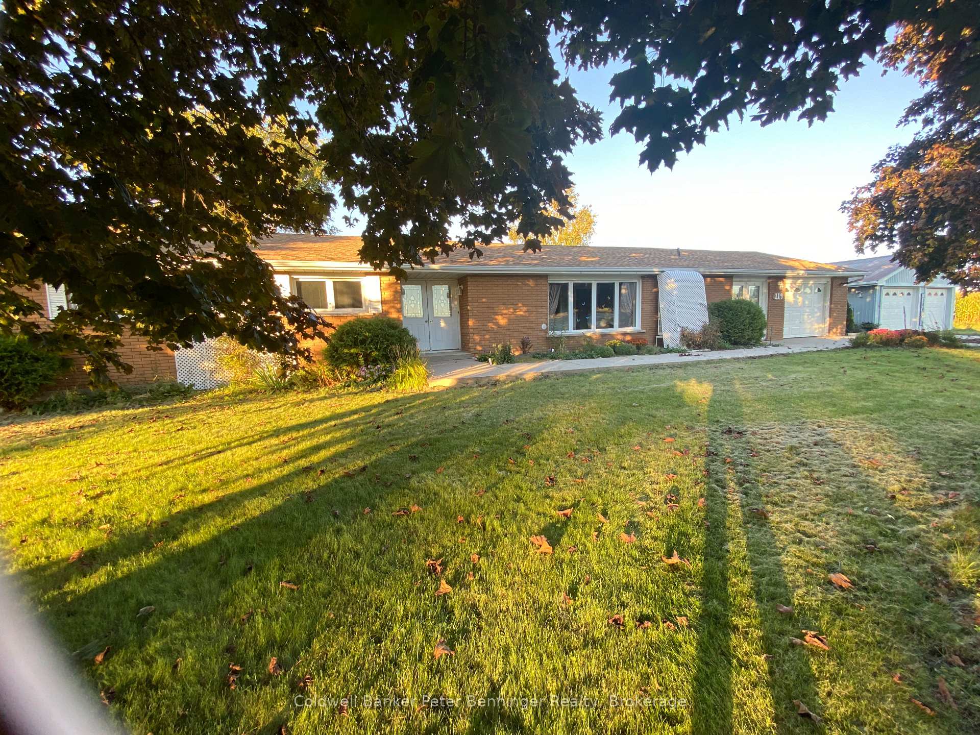 Photo 4 of 119 Main Street, Kincardine — HOMEH