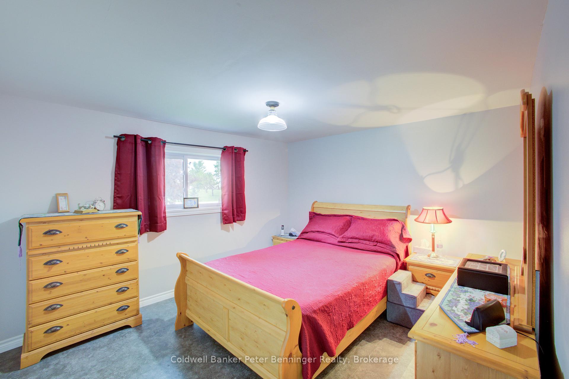 Photo 13 of 119 Main Street, Kincardine — HOMEH