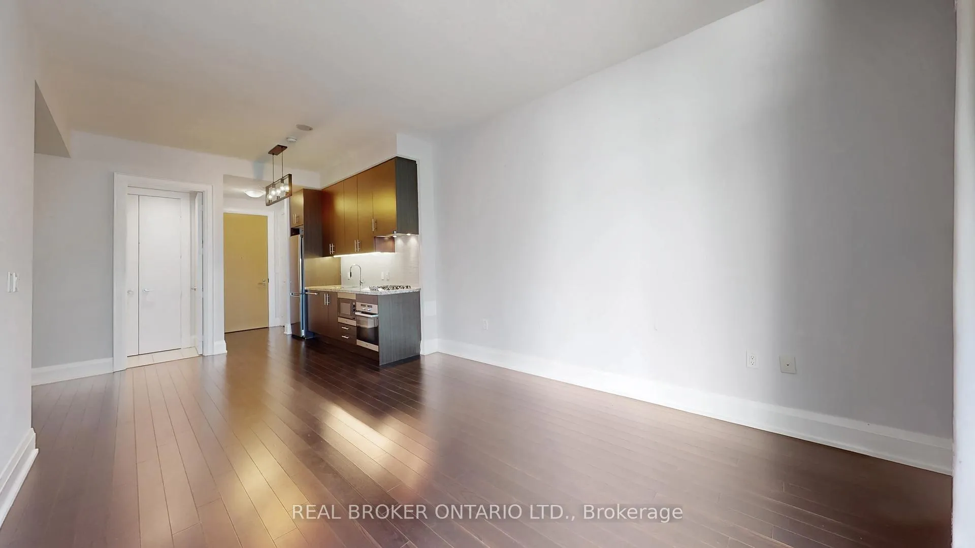 Photo 17 of Unit 801, 39 Queens Quay E, Toronto, Waterfront Communities — HOMEH
