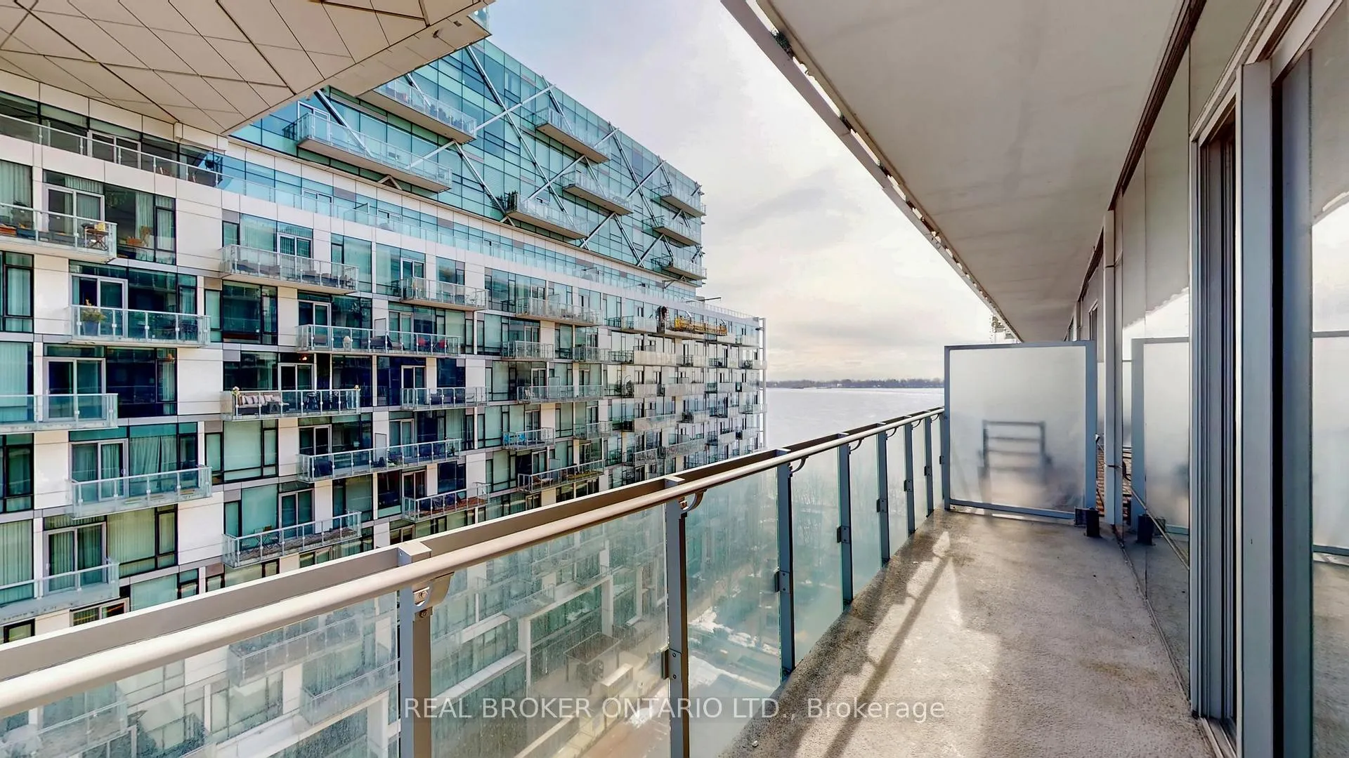 Photo 37 of Unit 801, 39 Queens Quay E, Toronto, Waterfront Communities — HOMEH