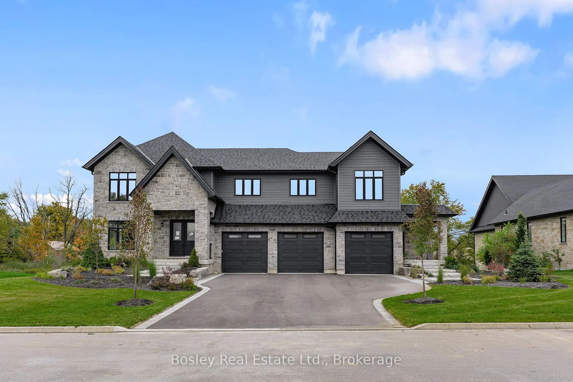 Photo 1 of 47 Whitcombe Way, Puslinch, Morriston — HOMEH