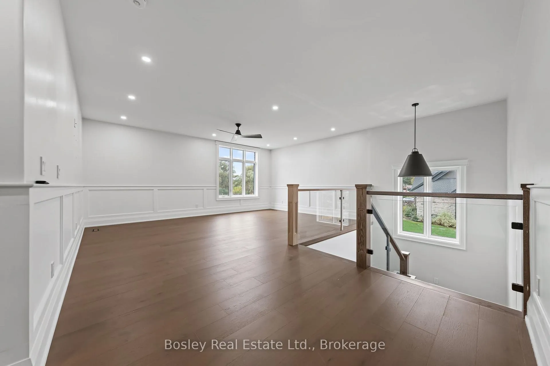 Photo 18 of 47 Whitcombe Way, Puslinch, Morriston — HOMEH
