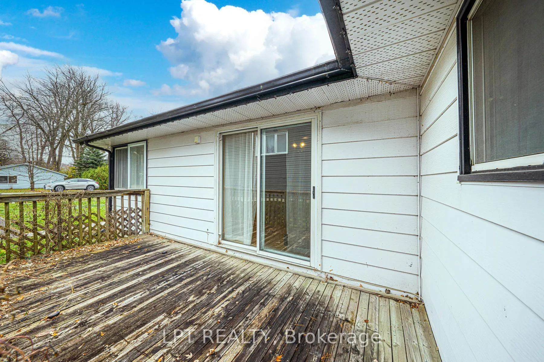 Photo 24 of 206 Bayview Avenue, Georgina, Keswick South — HOMEH