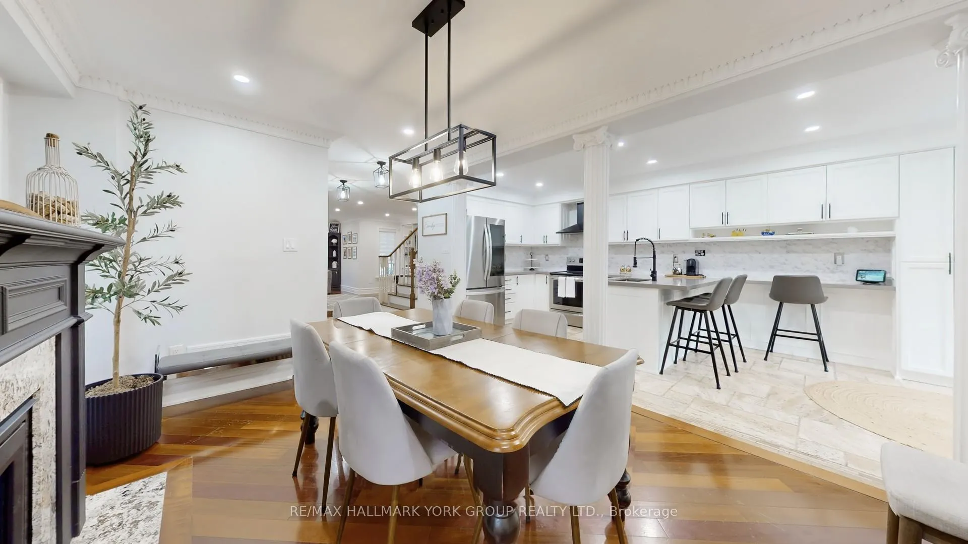 Photo 9 of 20 Domenica Way, Vaughan, Sonoma Heights — HOMEH