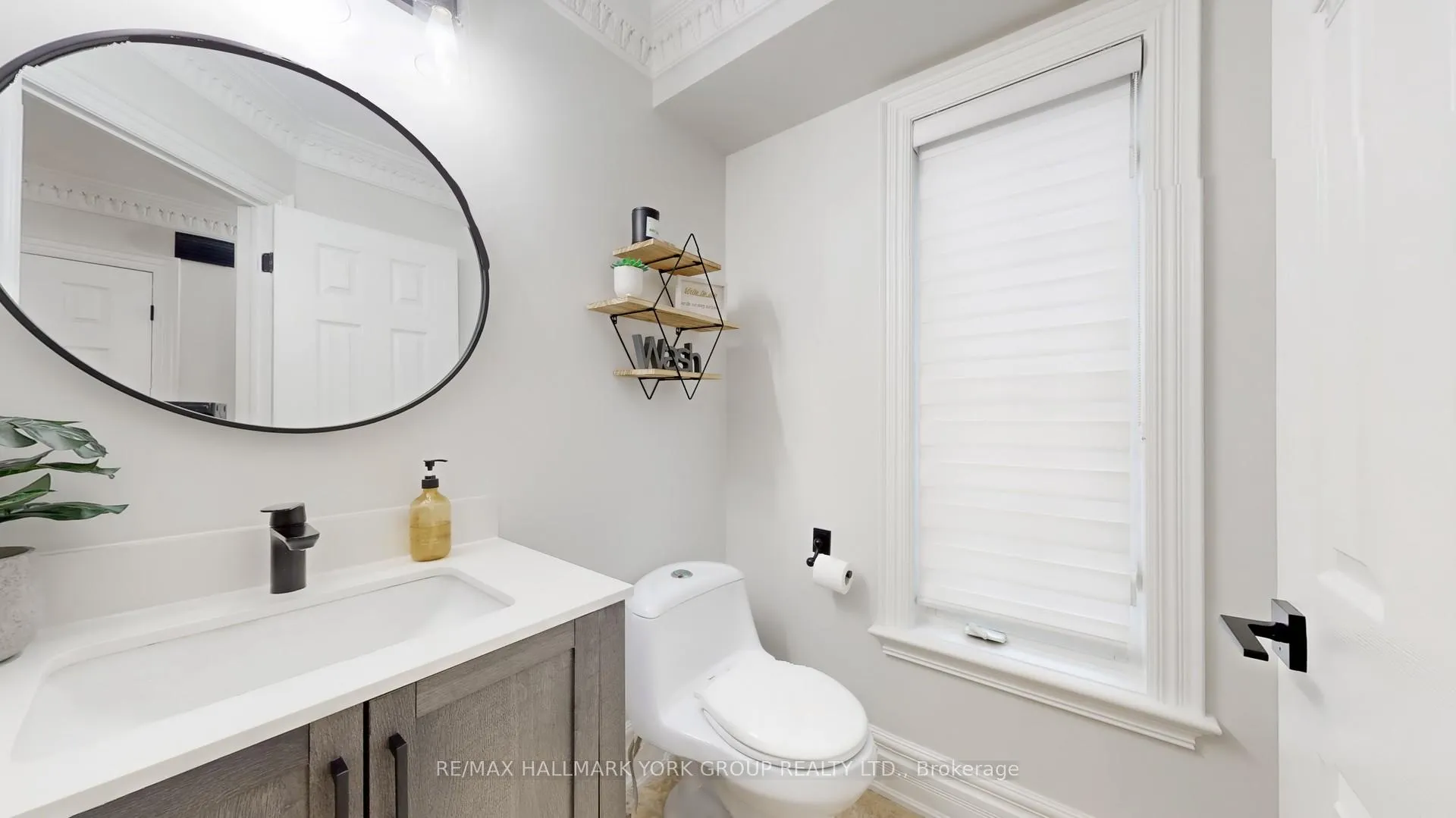 Photo 16 of 20 Domenica Way, Vaughan, Sonoma Heights — HOMEH