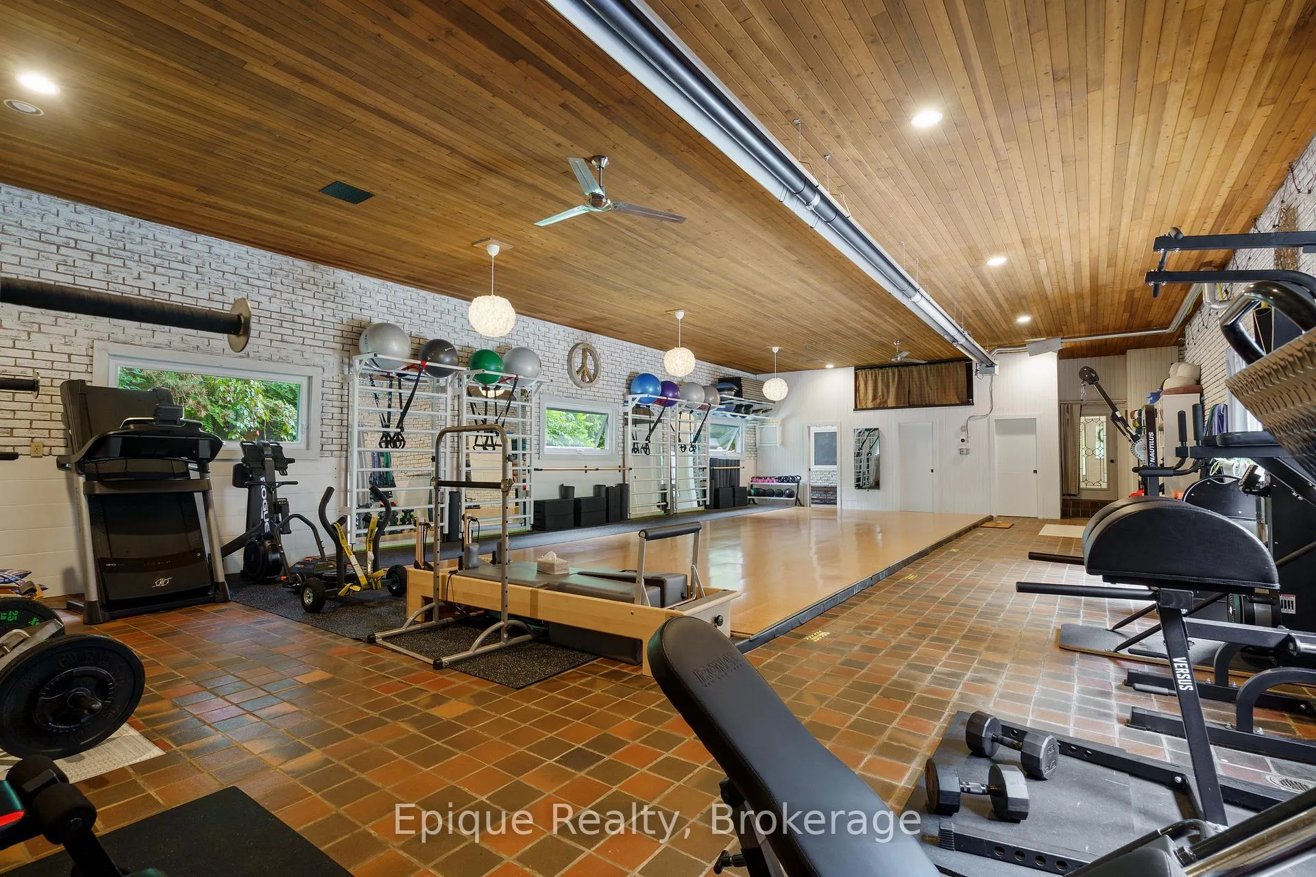 Photo 34 of 235 Concession 11 Road E, Hamilton, Freelton — HOMEH