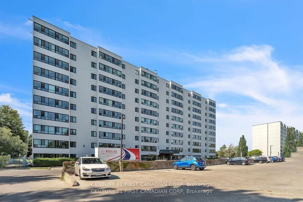 Front of Unit 1010, 600 Grenfell Drive