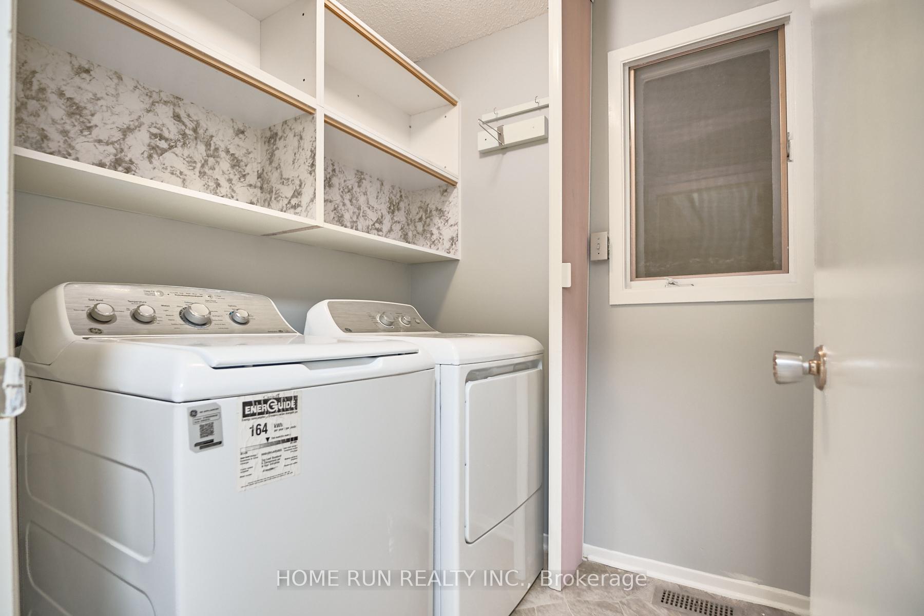 Photo 21 of 20 Thiessen Crescent, Ottawa, Kanata - Katimavik — HOMEH