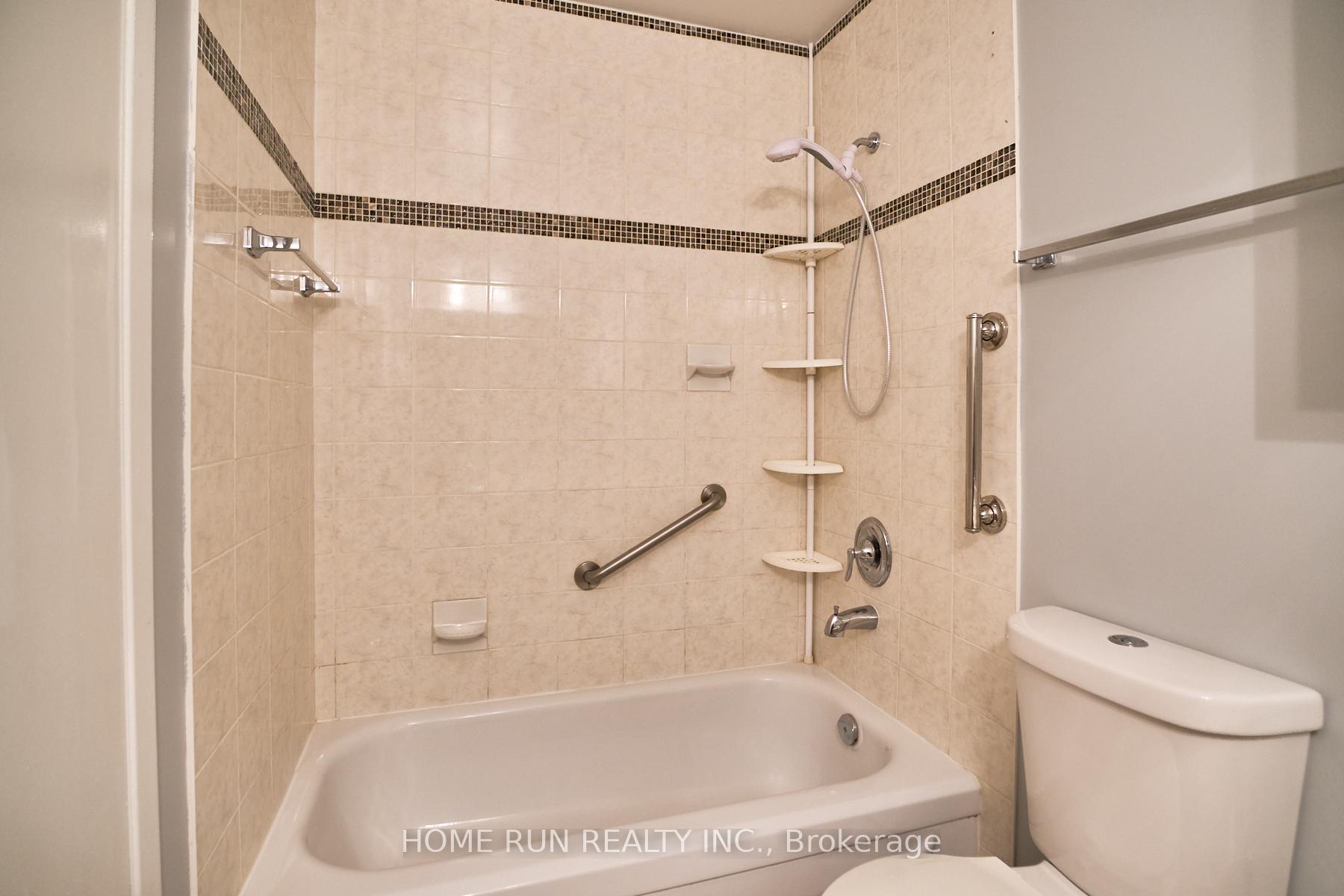Photo 26 of 20 Thiessen Crescent, Ottawa, Kanata - Katimavik — HOMEH