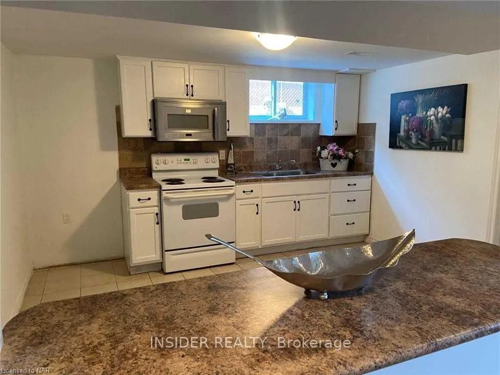 Photo 14 of 4 Parklands Drive, Hamilton, Rosedale — HOMEH