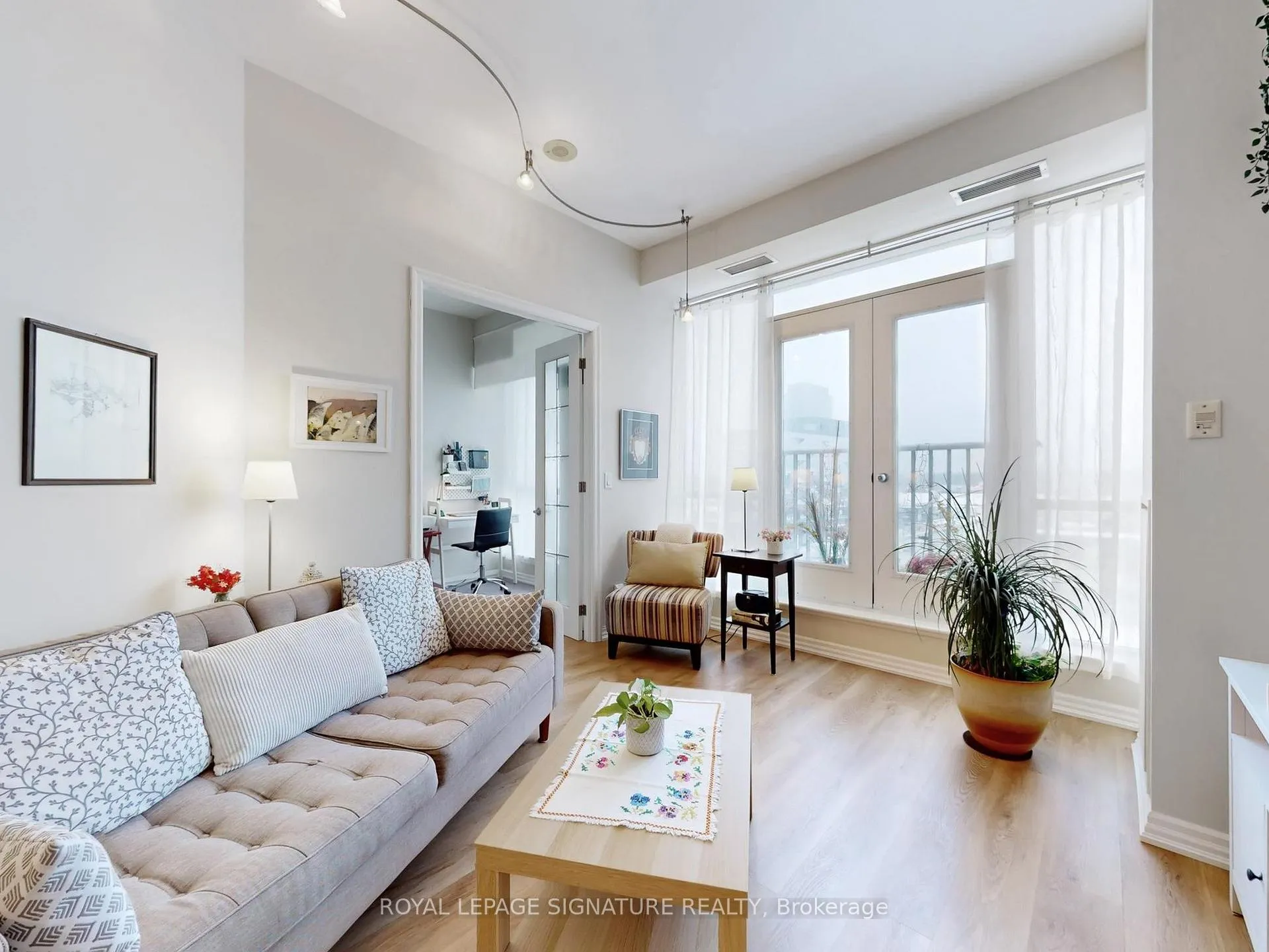 Photo 9 of Unit 706, 797 Don Mills Road, Toronto, Flemingdon Park — HOMEH